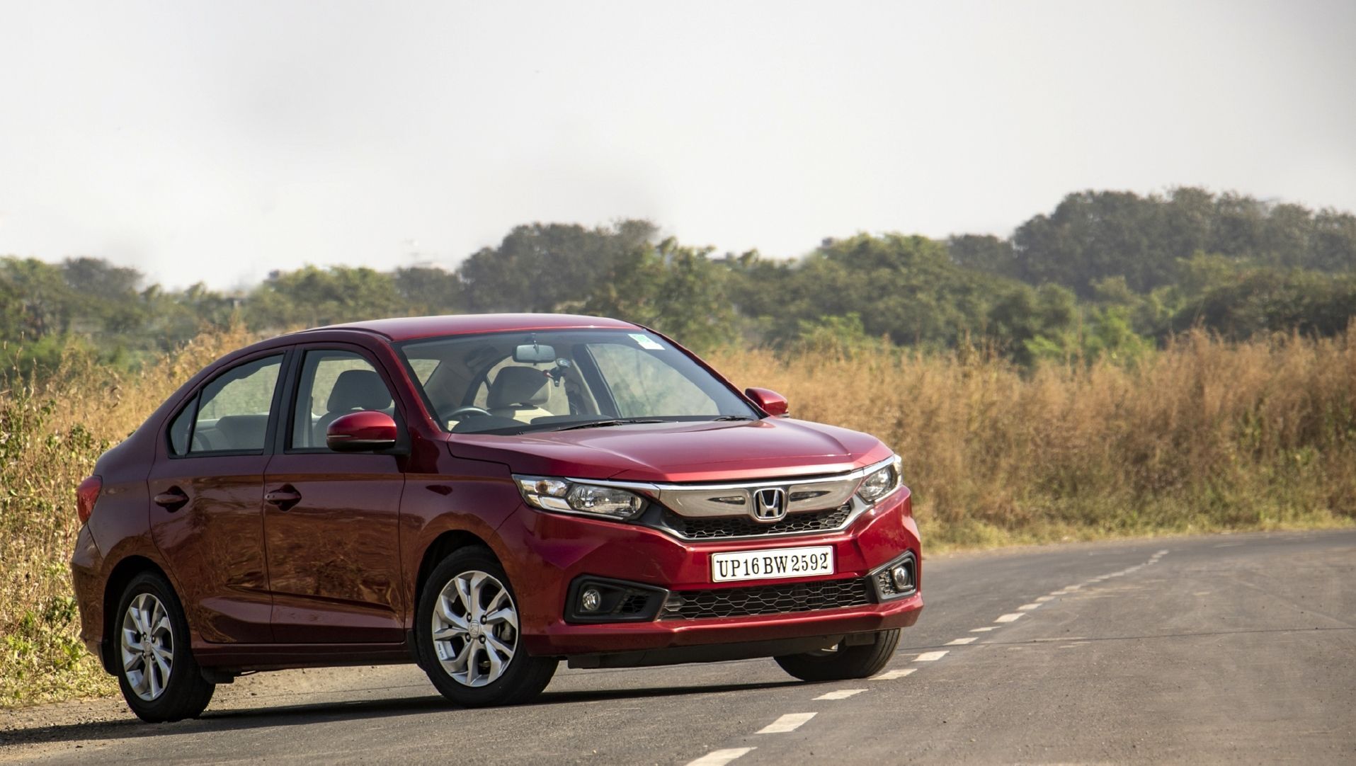 1915x1082 Honda Amaze Wallpaper