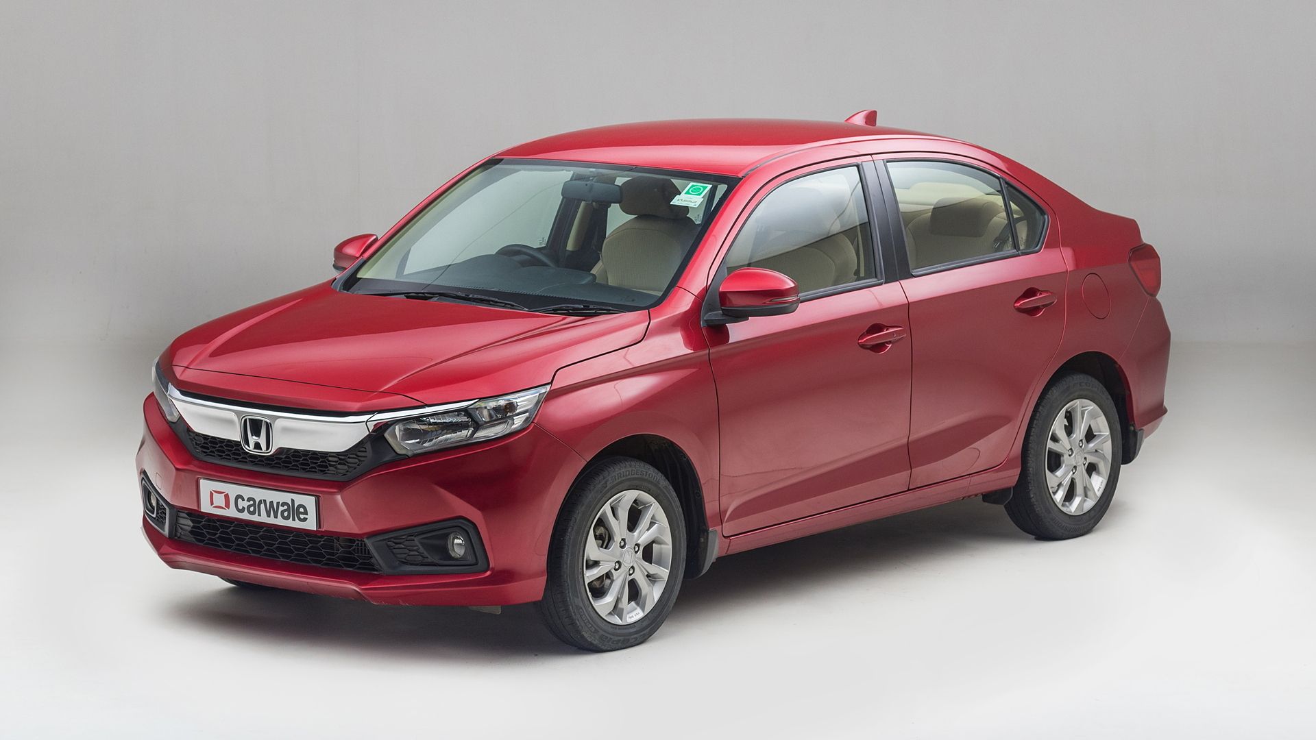 1920x1080 Amaze [2018 2021] Left Front Three Quarter Image, Amaze [2018 2021] Photo In India