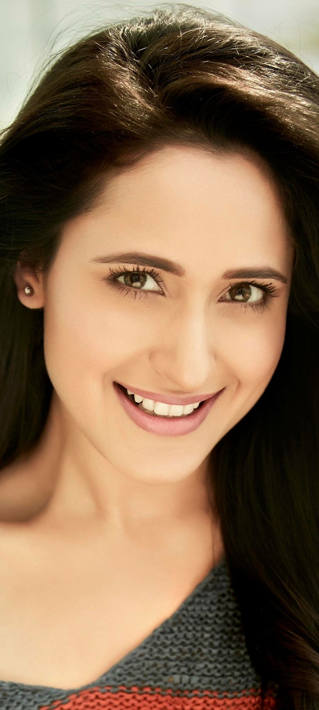 1080x2400 Wallpaper / Celebrity Pragya Jaiswal Phone Wallpaper, , 1080x2400 free download