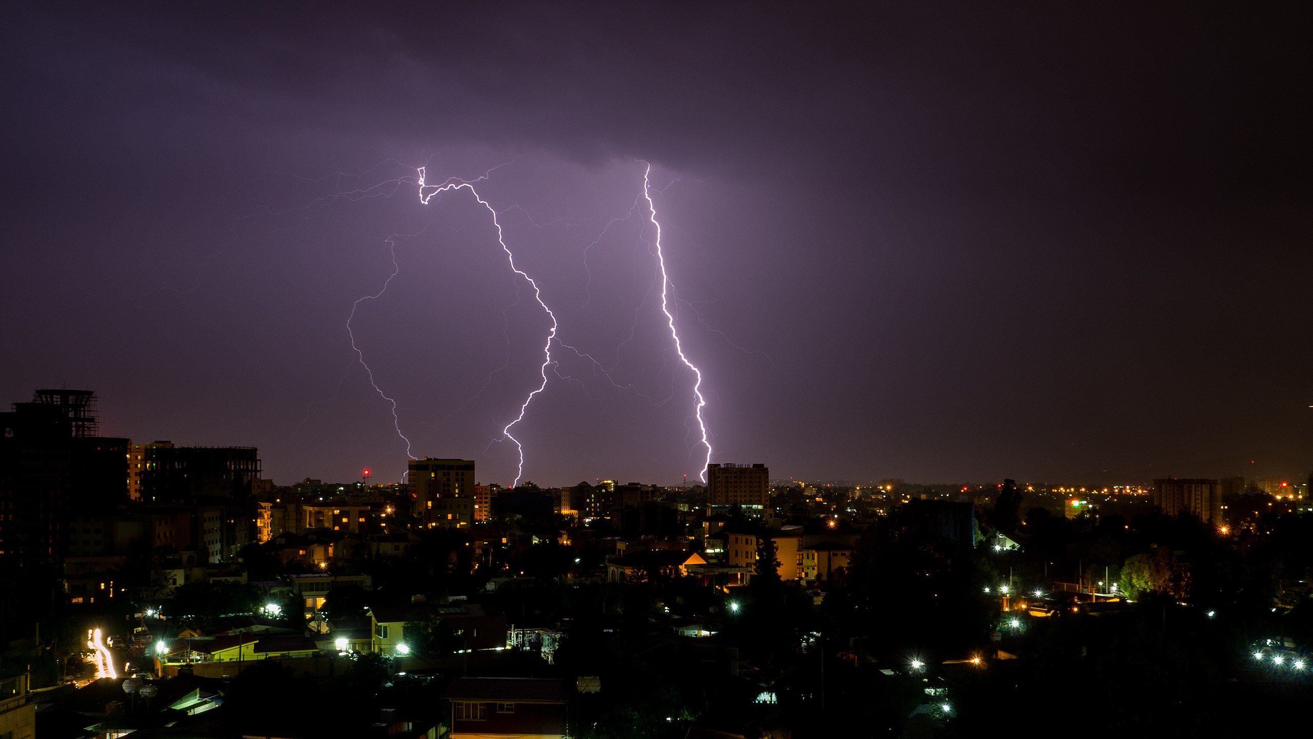 2560x1440 Thunderstorm over Addis Ababa