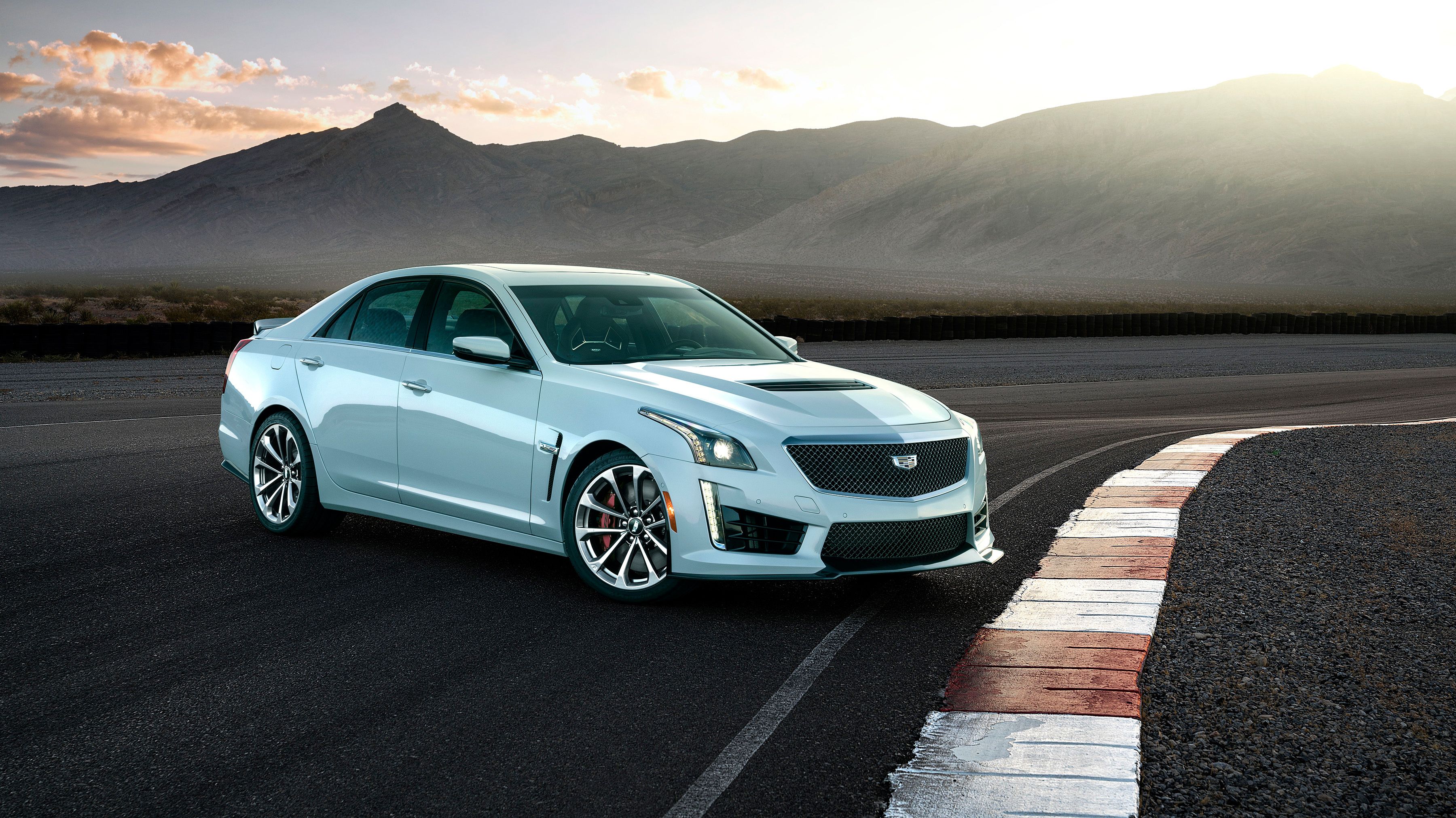 3600x2025 Cadillac CTS Wallpaper