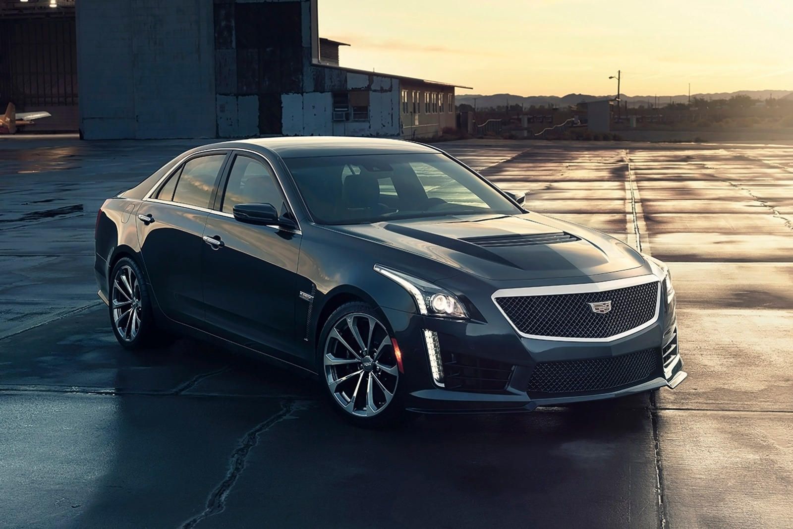 1600x1067 Cadillac CTS V Sedan Exterior Photo