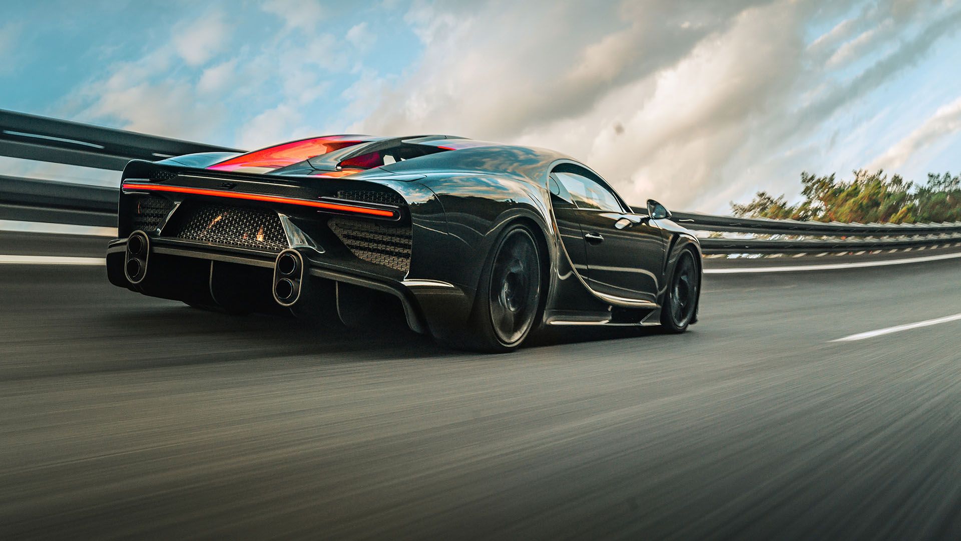1920x1080 The last of the Bugatti Chiron Super Sport 300+