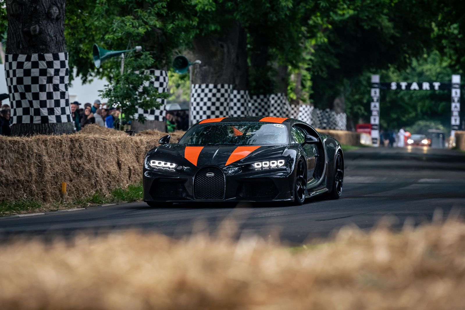 1599x1066 Bugatti delivers last Chiron Super Sport