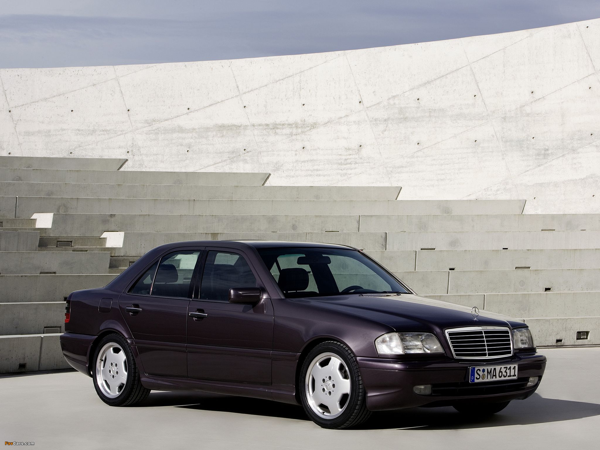2048x1536 Mercedes Benz W202 Wallpaper