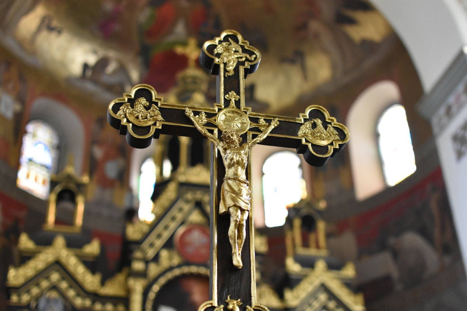 1600x1067 Jesus On Cross Wallpaper