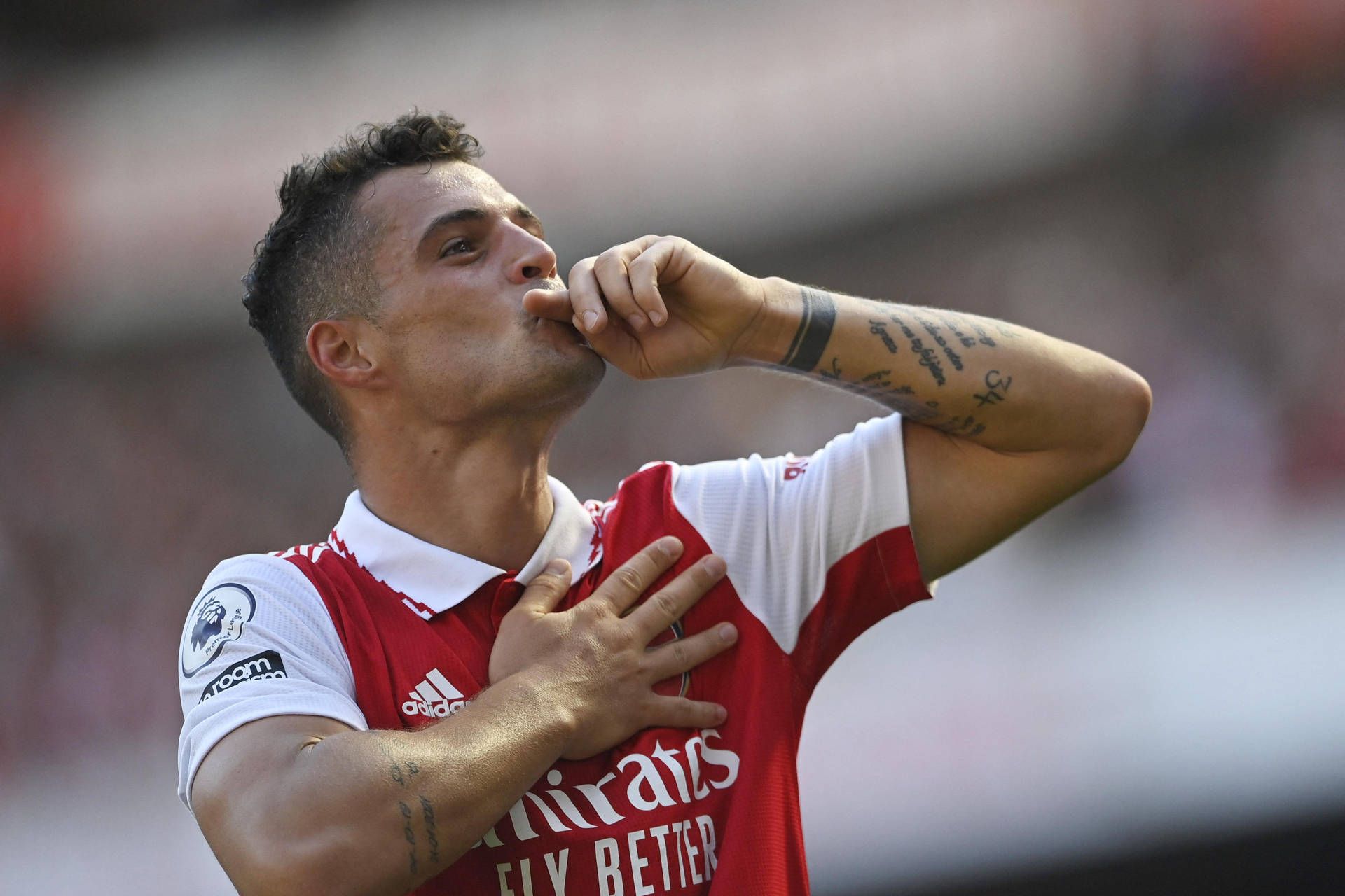 1920x1280 Granit Xhaka Wallpaper