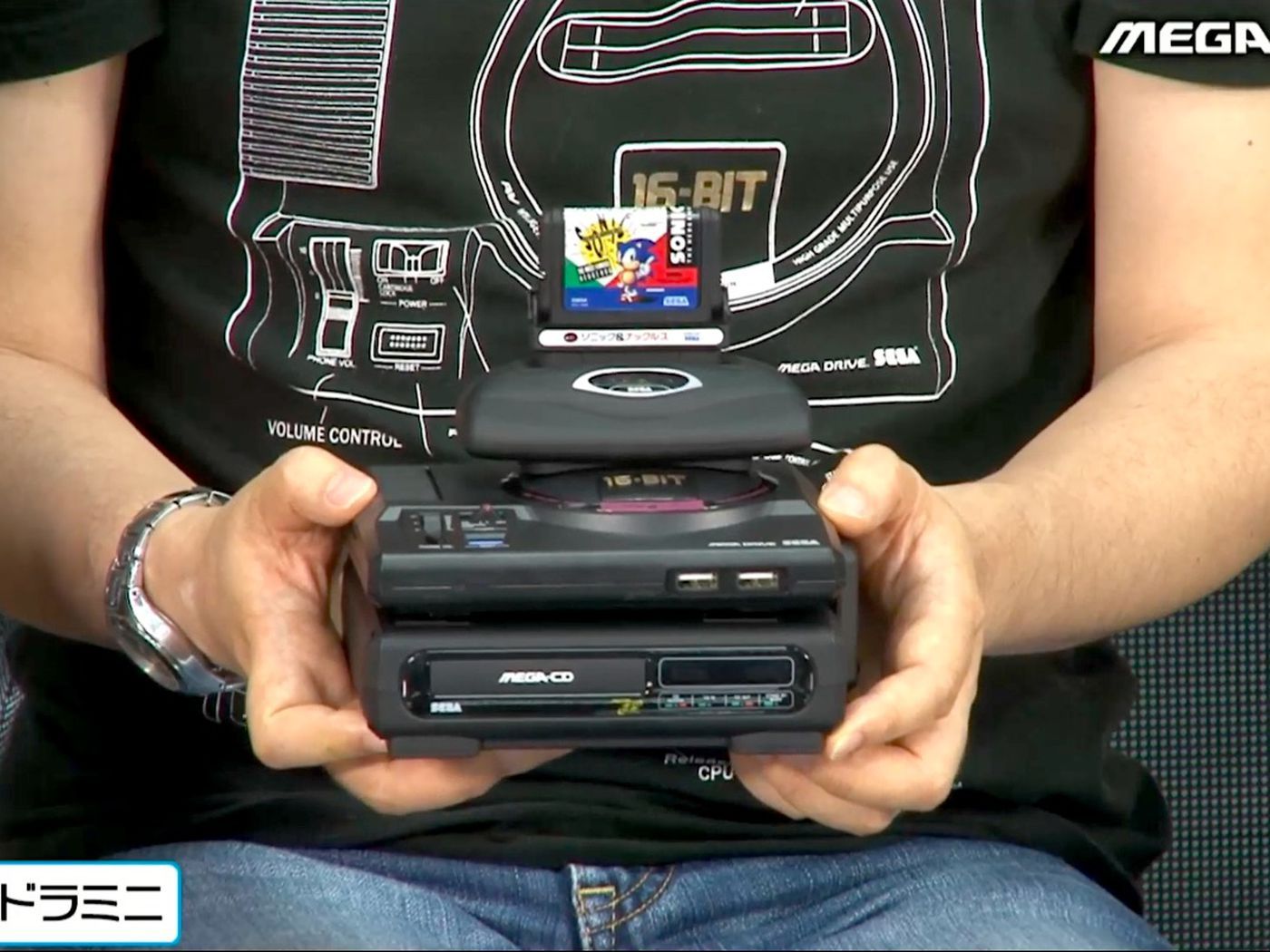 1400x1050 Sega Genesis Mini 'mini tower' includes a Sega CD, 32X, Sonic cartridge