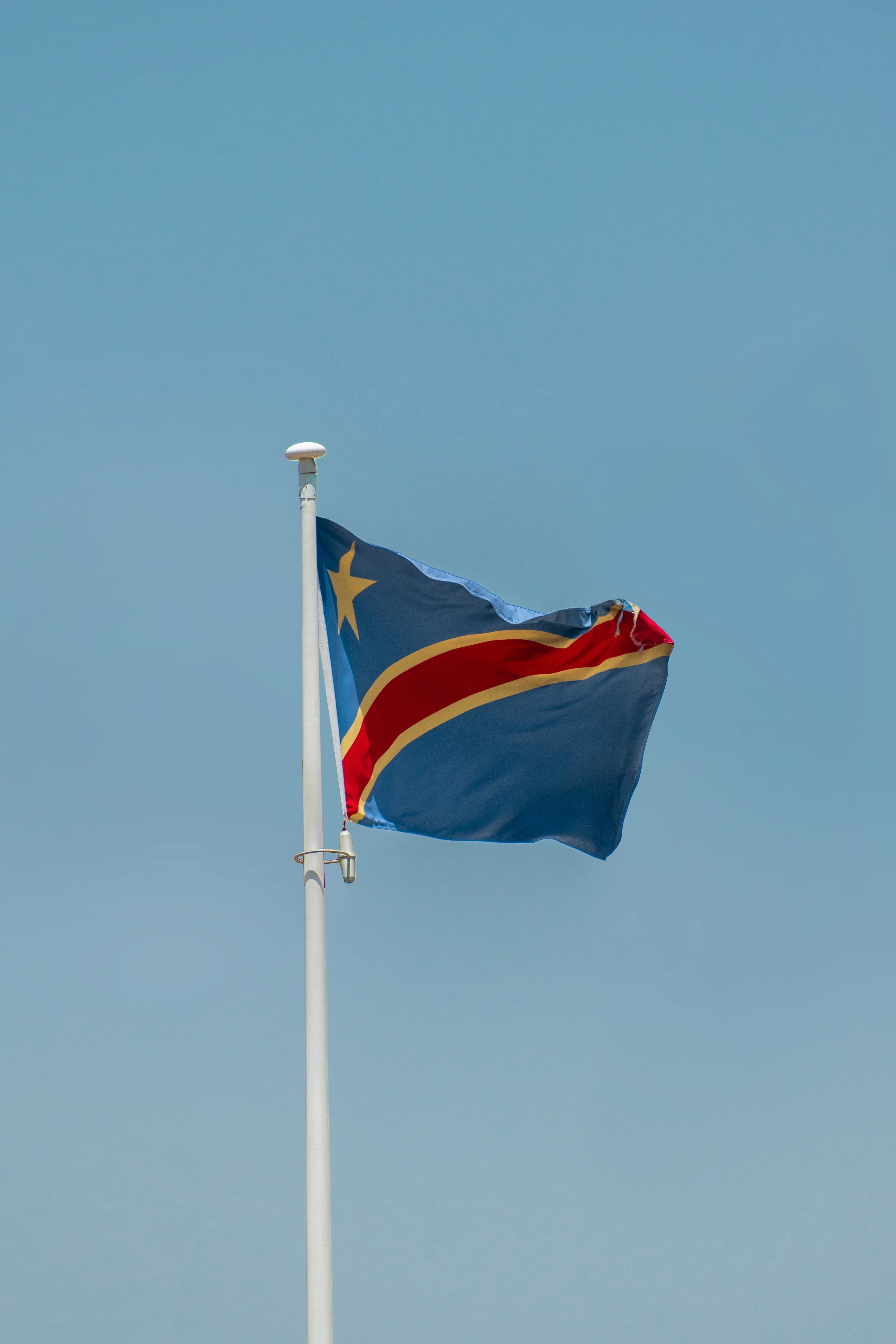 3731x5596 The Flag of the Democratic Republic of the Congo · Free