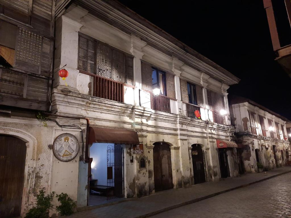 1024x768 Escolta's Homey Lodge, Vigan