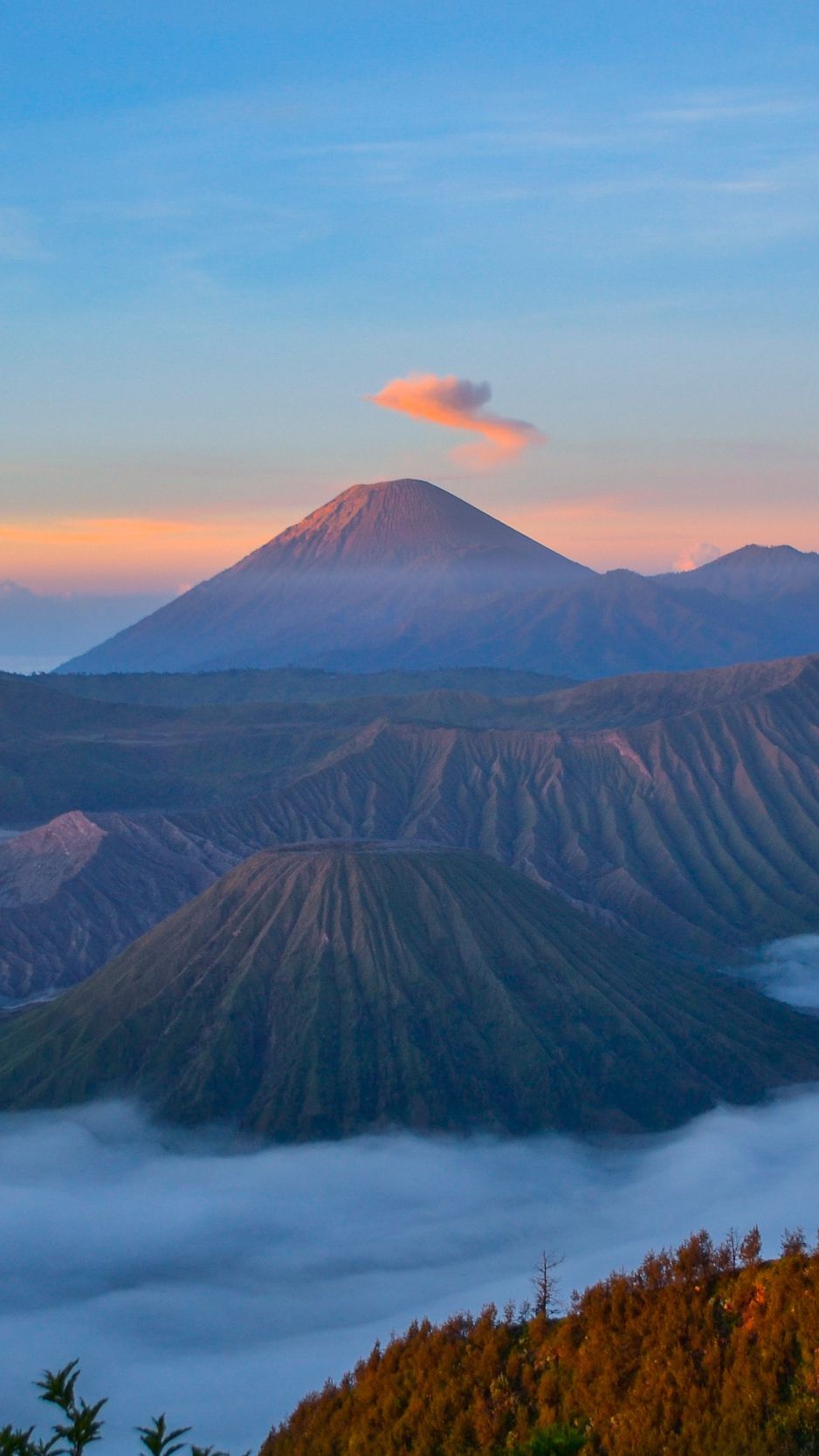 938x1668 Download Wallpaper 938x1668 Volcano, Mountains, Bromo Tengger Semeru National Park, Semeru, Indonesia Iphone 8 7 6s 6 For Parallax HD Background