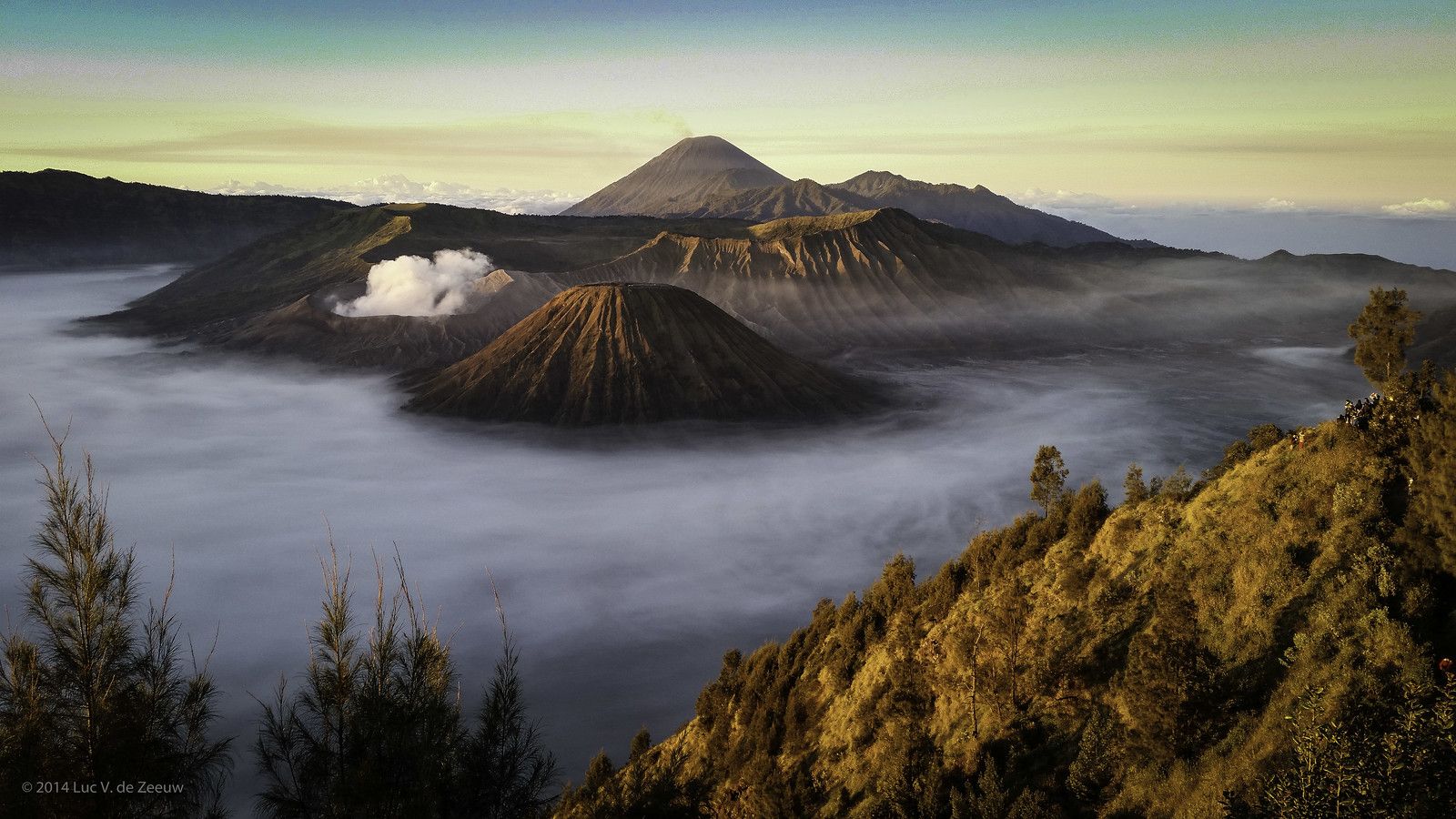 1600x900 Bromo Tengger Semeru National Park. Mount Bromo, East Java