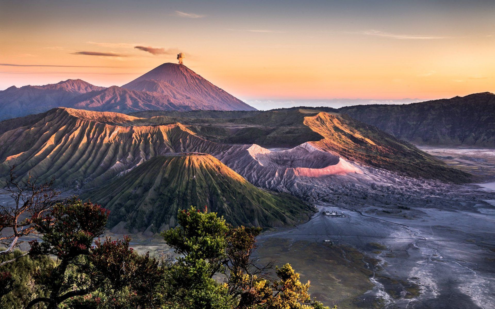1920x1200 Landscape Volcanic Mountains HD Desktop Wallpaper :