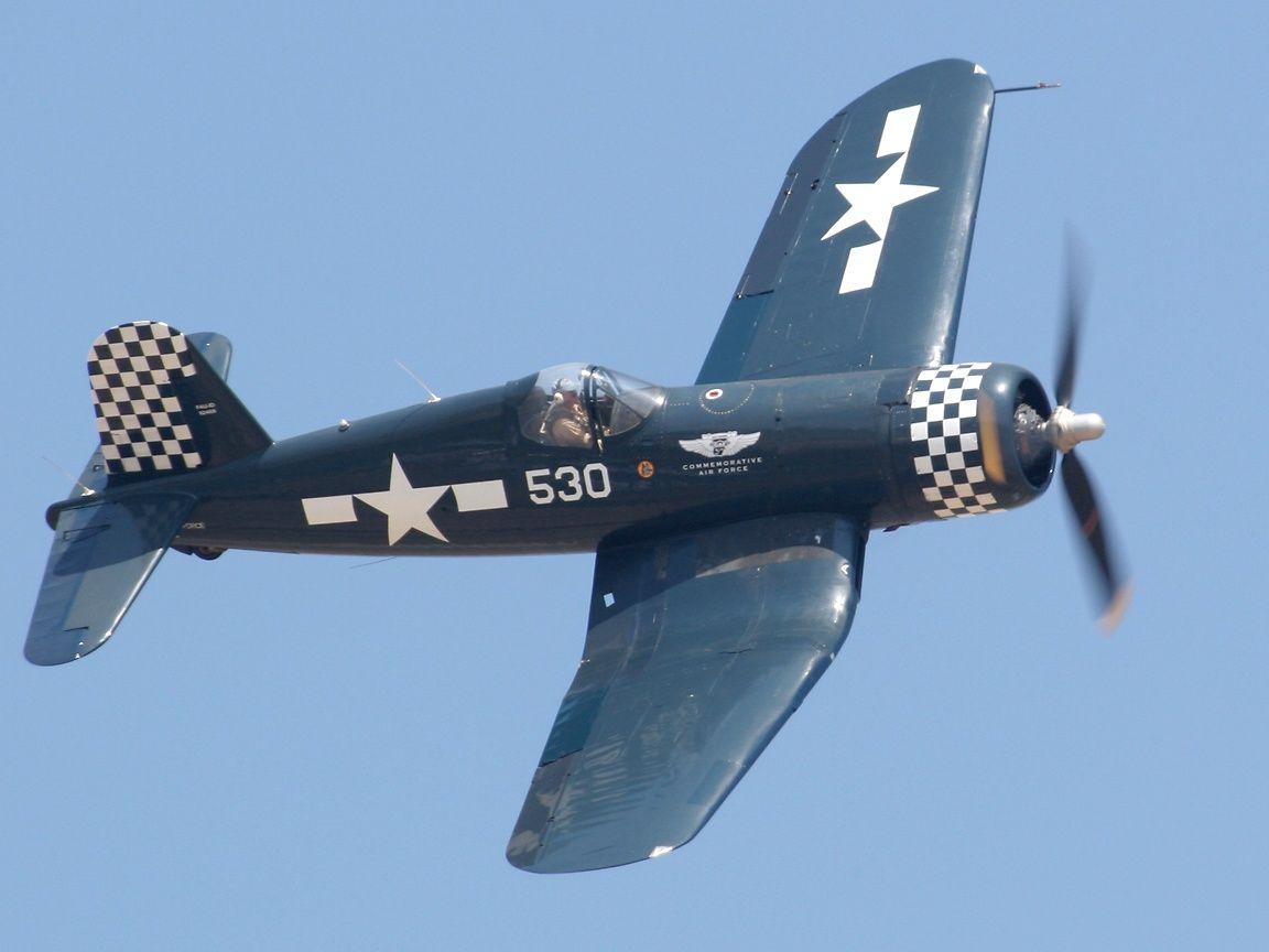 1152x864 US Naval Propeller Fighter Wallpaper