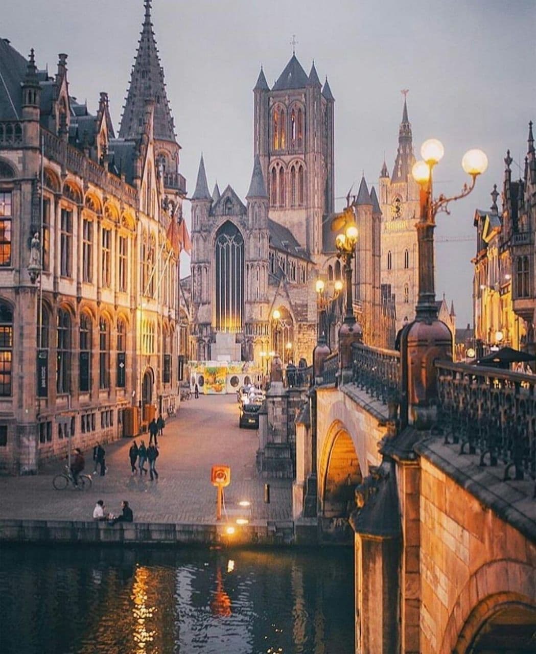 1049x1280 Ghent, Belgium