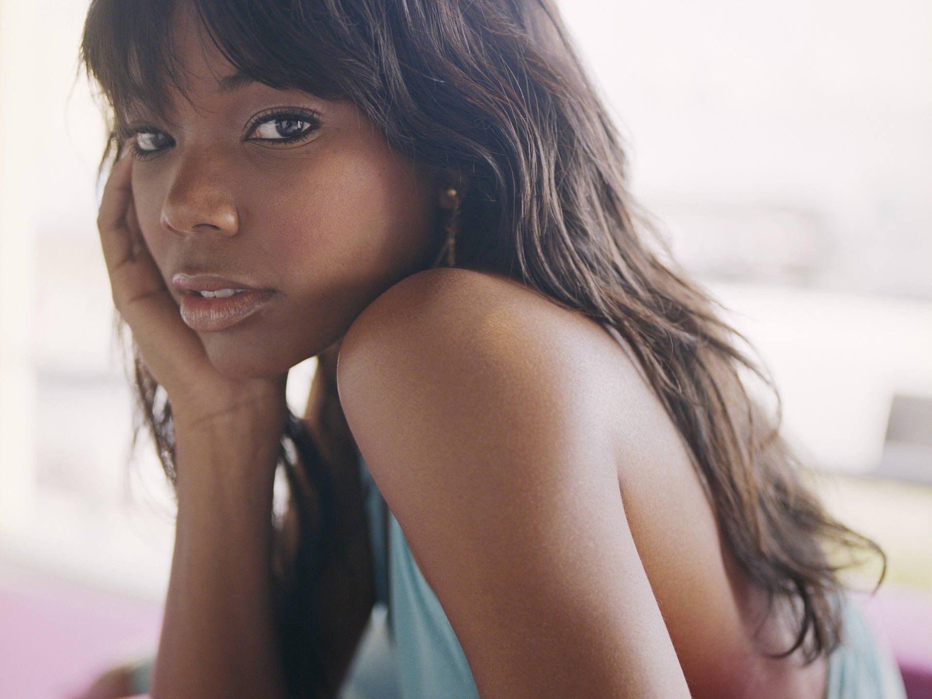 1920x1440 Women black people actress long hair Gabrielle Union black hair wallpaperx1440