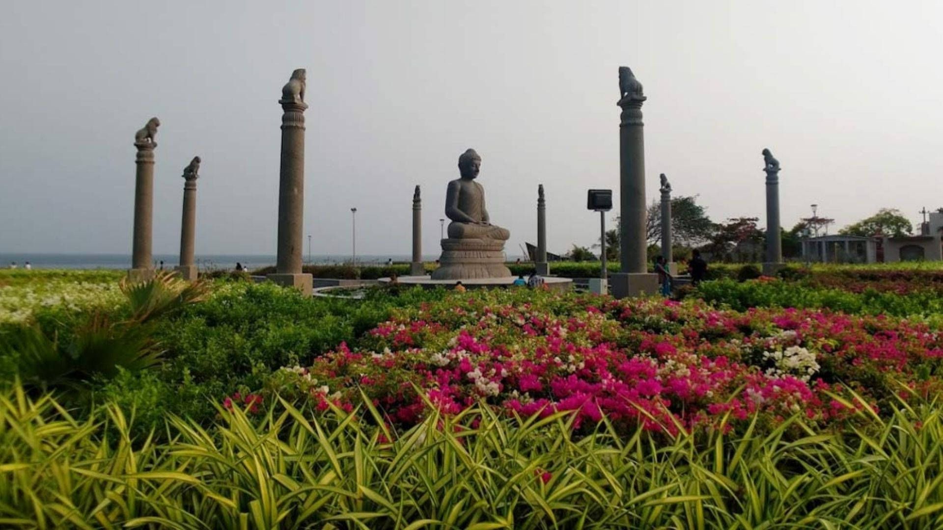 1920x1080 Download A Serene Evening at Lumbini Park, Hyderabad Wallpaper
