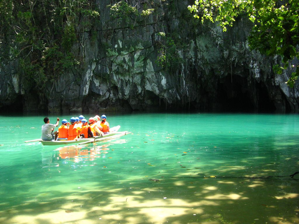 1024x768 Puerto Princesa Subterranean