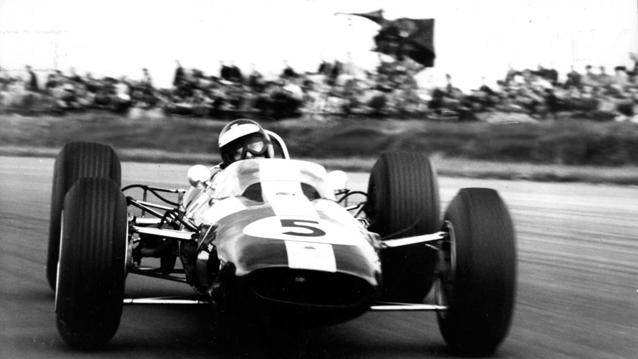 1280x720 Famous Jim Clark Lotus to be restored