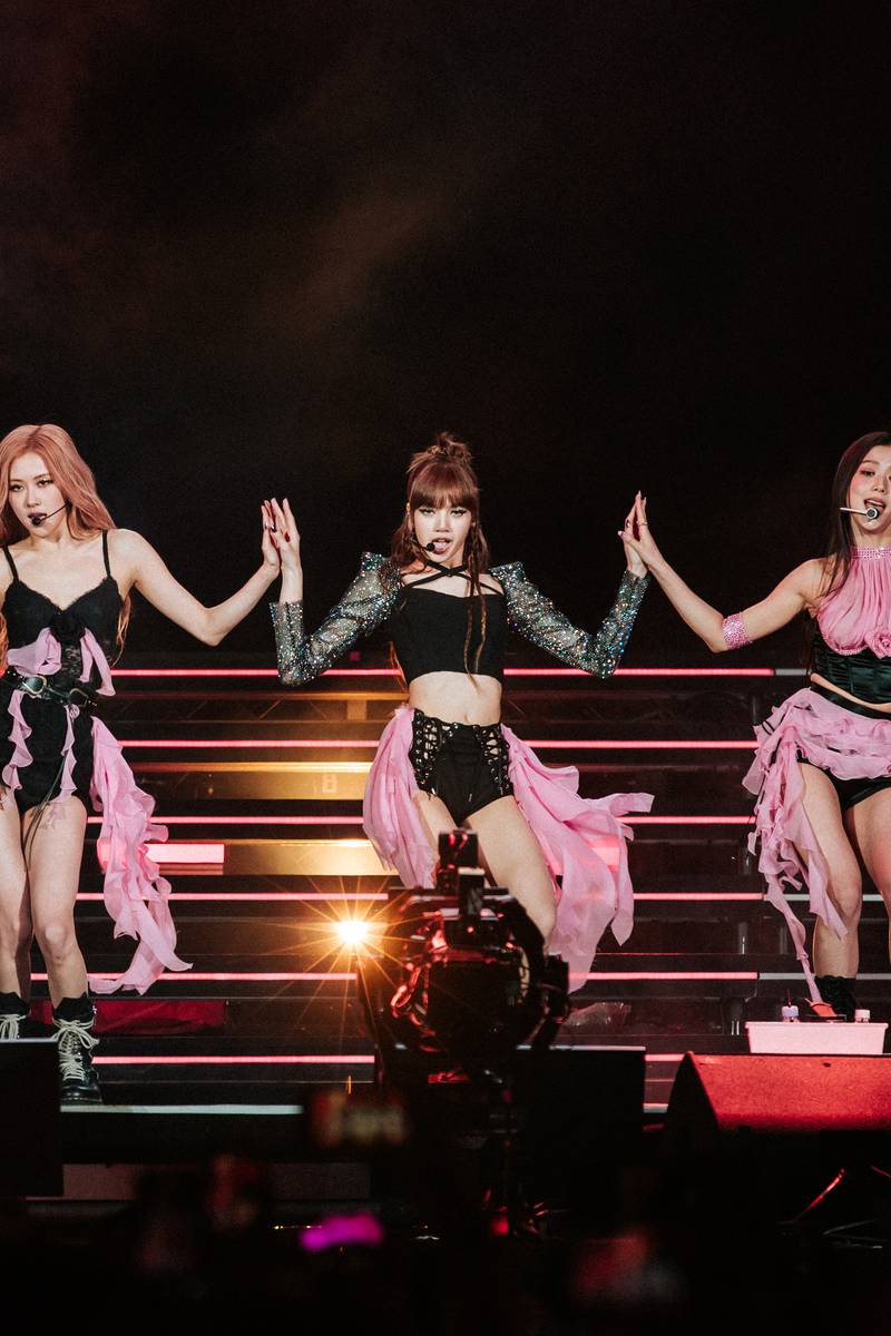 800x1200 BLACKPINK bringing world tour to Allegiant Stadium