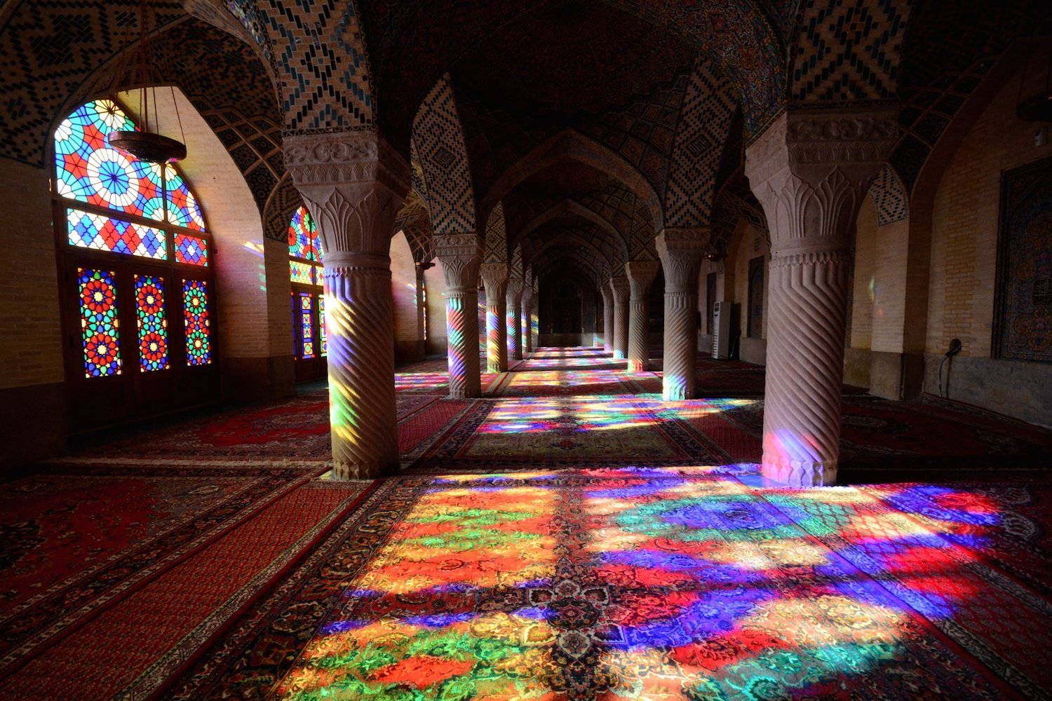 1500x1000 Iranian Mosque Wallpaper