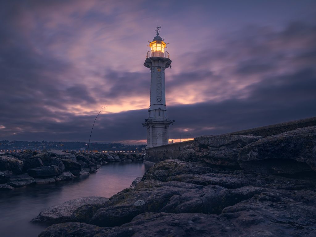 1024x768 Lighthouse Wallpaper 4K, Geneva, Switzerland, Dusk