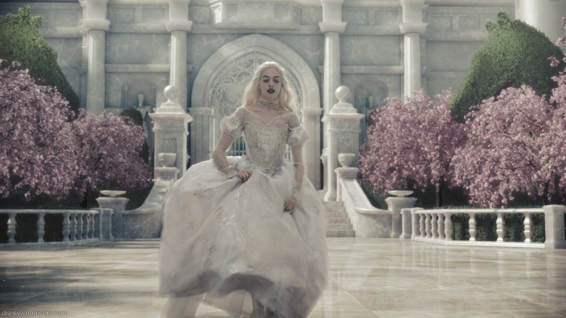 1920x1080 The White Queen Anne Hathaway. White Queen, Alice In Wonderland, White Queen Costume