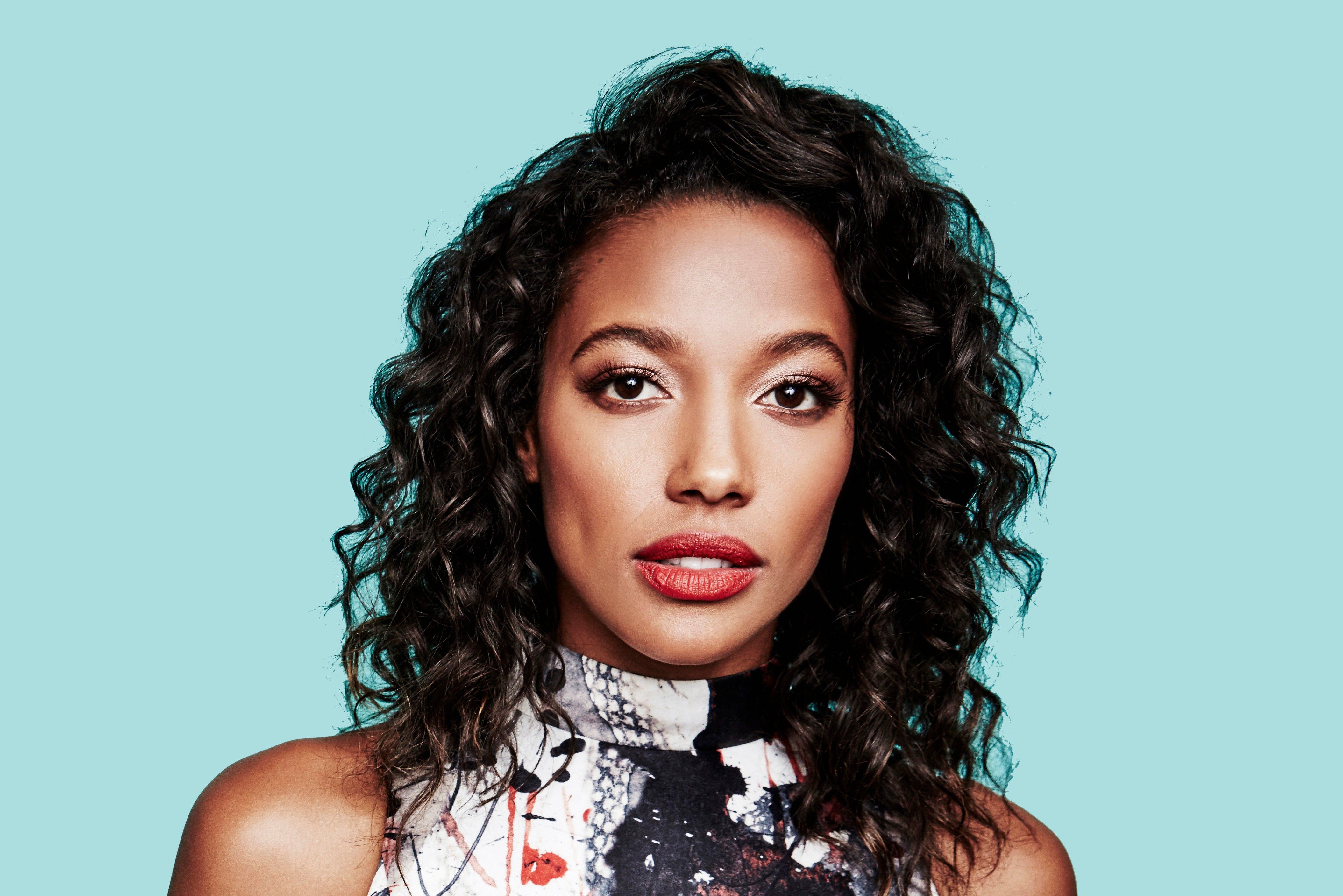4218x2815 4K Kylie Bunbury Wallpaper and Background Image