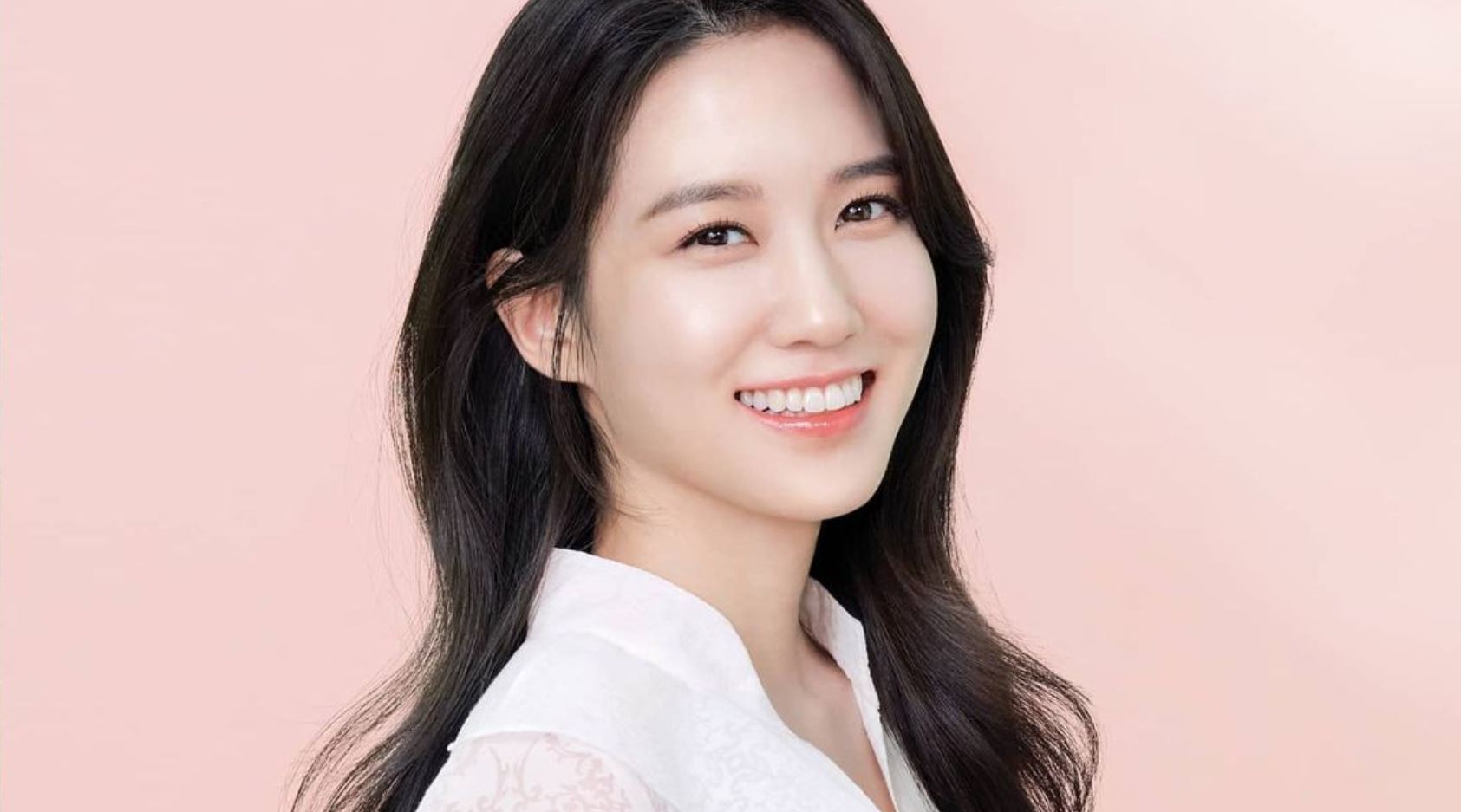 1685x937 What Is Park Eun Bin's Net Worth In 2022? The King's Affection Star's Earnings