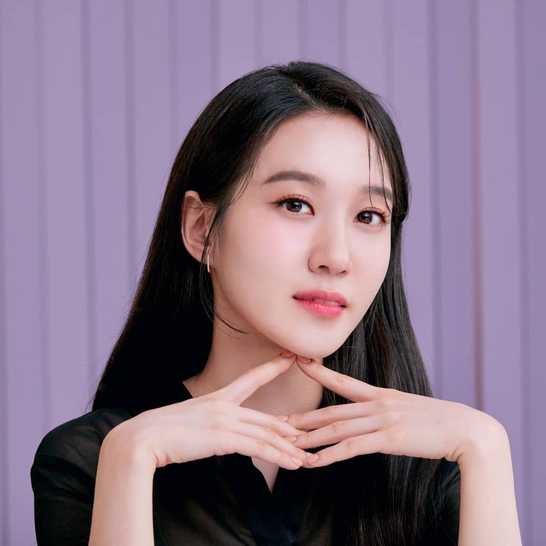 1080x1080 Things About The Extraordinary Korean Actress Park Eun Bin