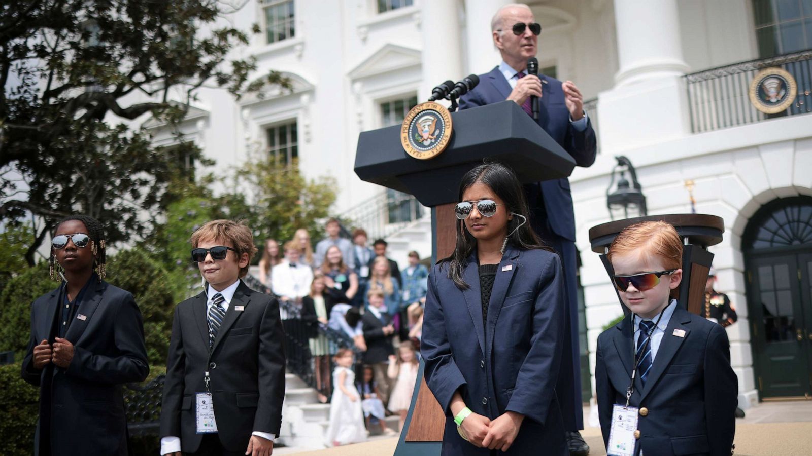 1600x900 Kid 'Secret Service agents' steal show at White House 'Take Your Child to Work Day'