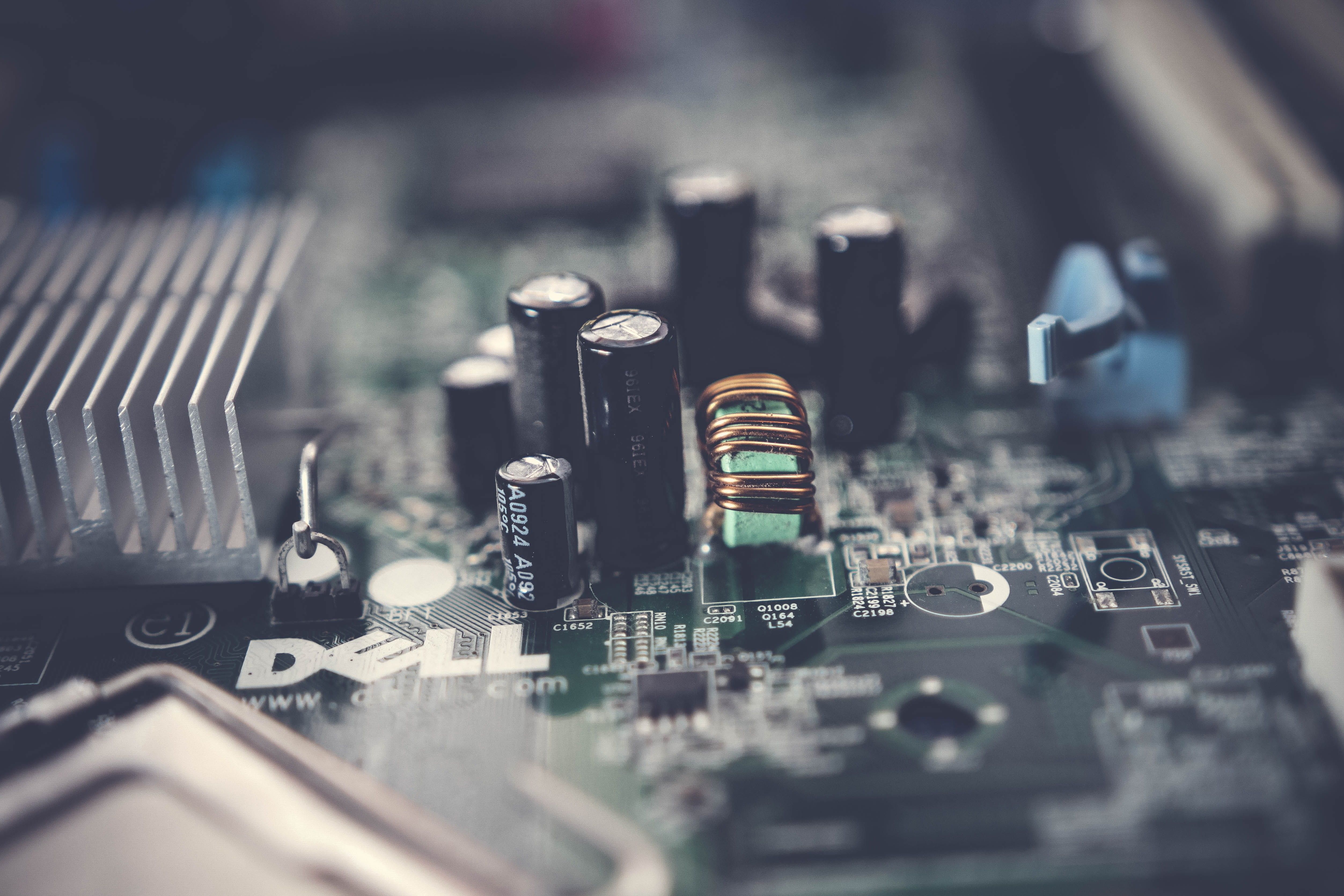 5010x3340 Wallpaper / blurred background, indoors, electrical equipment, communication, transistor, tech, 4K, circuit board, computer equipment, hardware, city, focus, chips free download