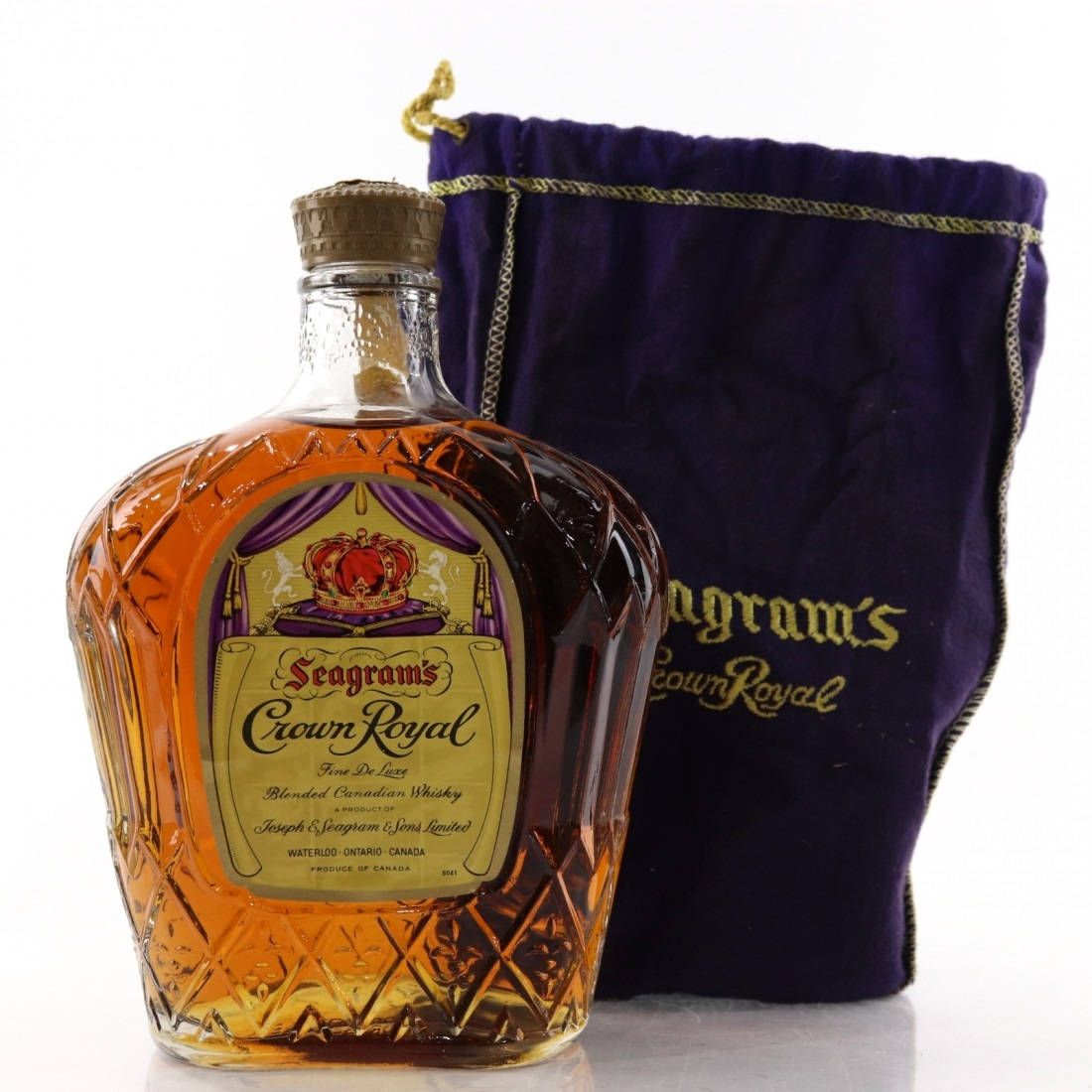 1100x1100 Download Distinctive Elegance of Seagrams Crown Royal Whisky Wallpaper