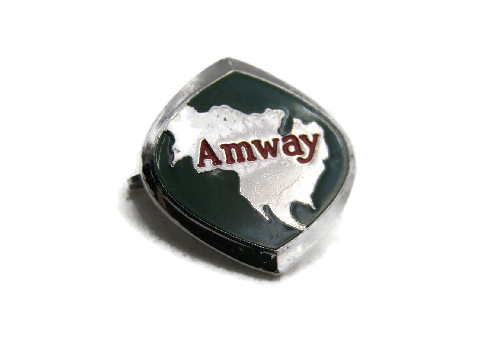 1600x1200 Amway Lettered Pin Red Letters Green & Silver Tone