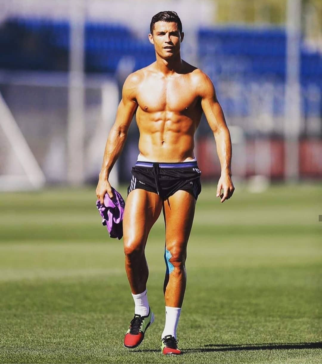 Cristiano Ronaldo Body Wallpapers - Top Free Cristiano Ronaldo Body ...
