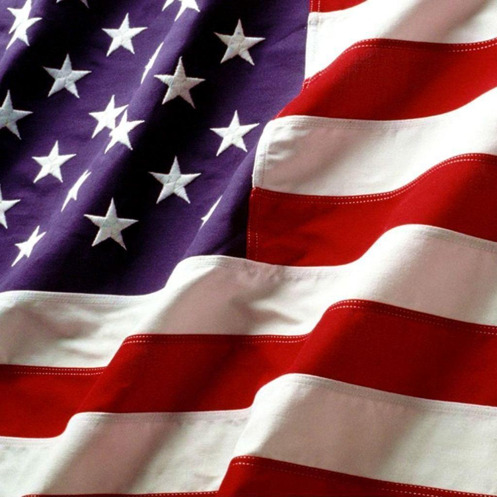 1024x1024 patriotic image. American Flag iPad Wallpaper.