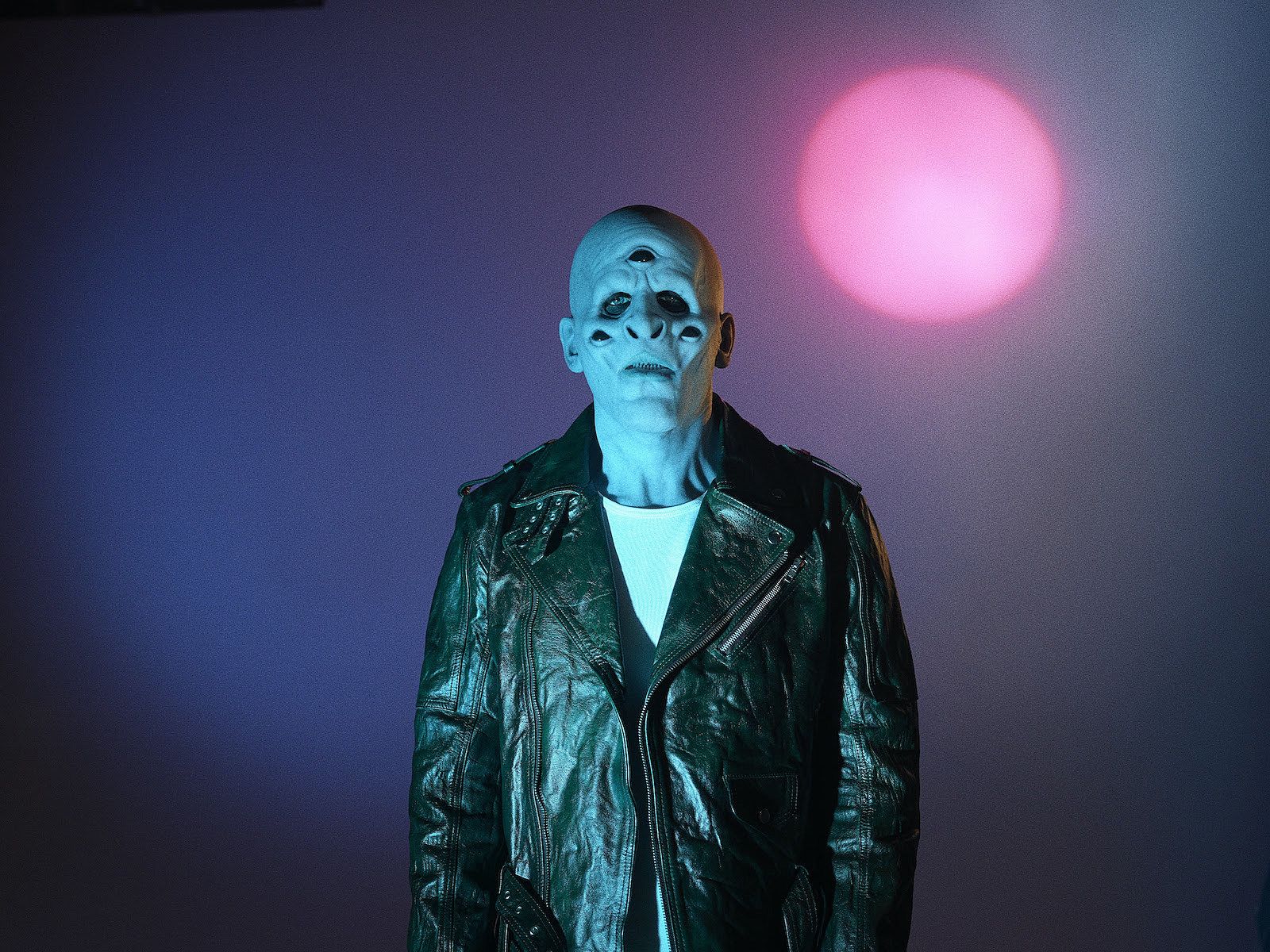 1600x1200 M83 shares five more songs from upcoming album 'Fantasy'