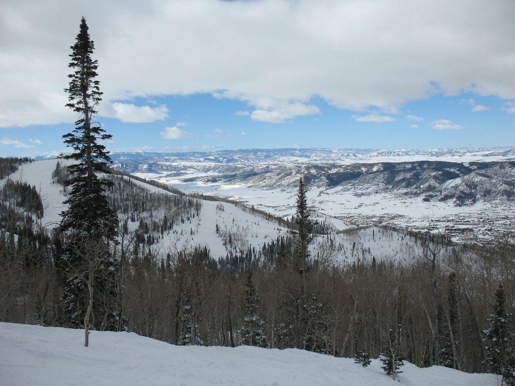 1024x768 Elevation of Steamboat Springs, CO, USA