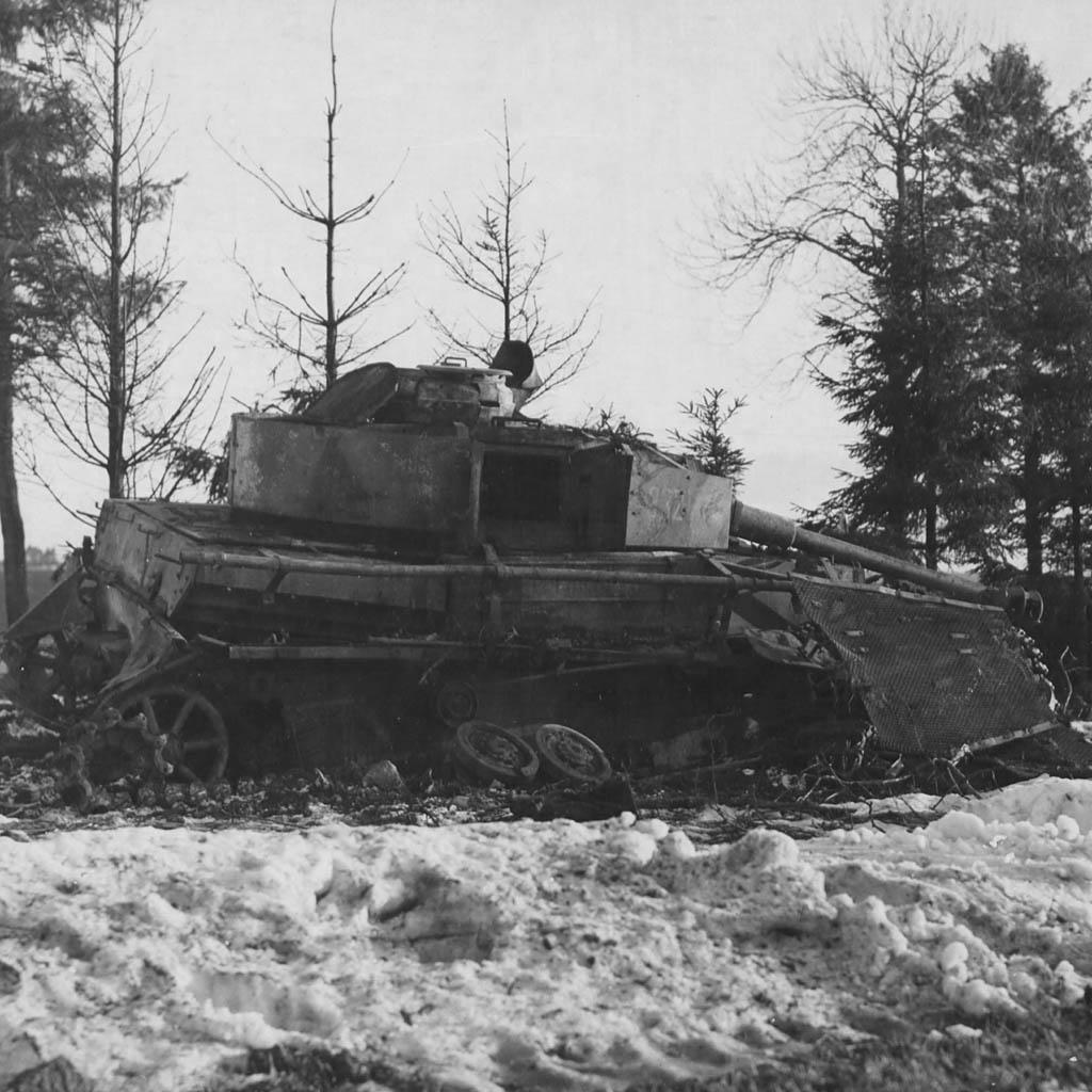 1024x1024 Panzer Wallpaper For IPad IPhone « Lone Sentry Blog