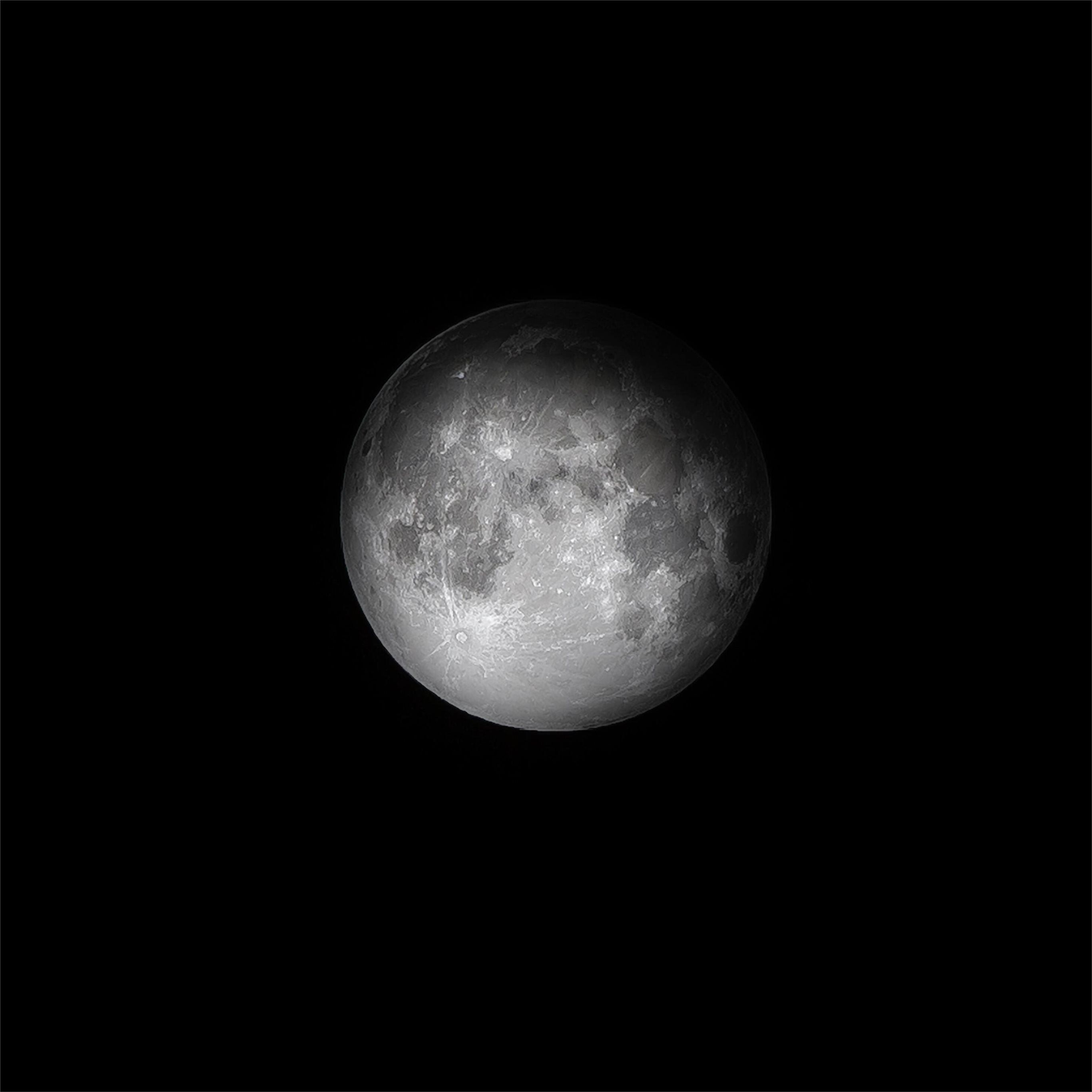 2732x2732 full moon 8k iPad Pro Wallpaper Free Download
