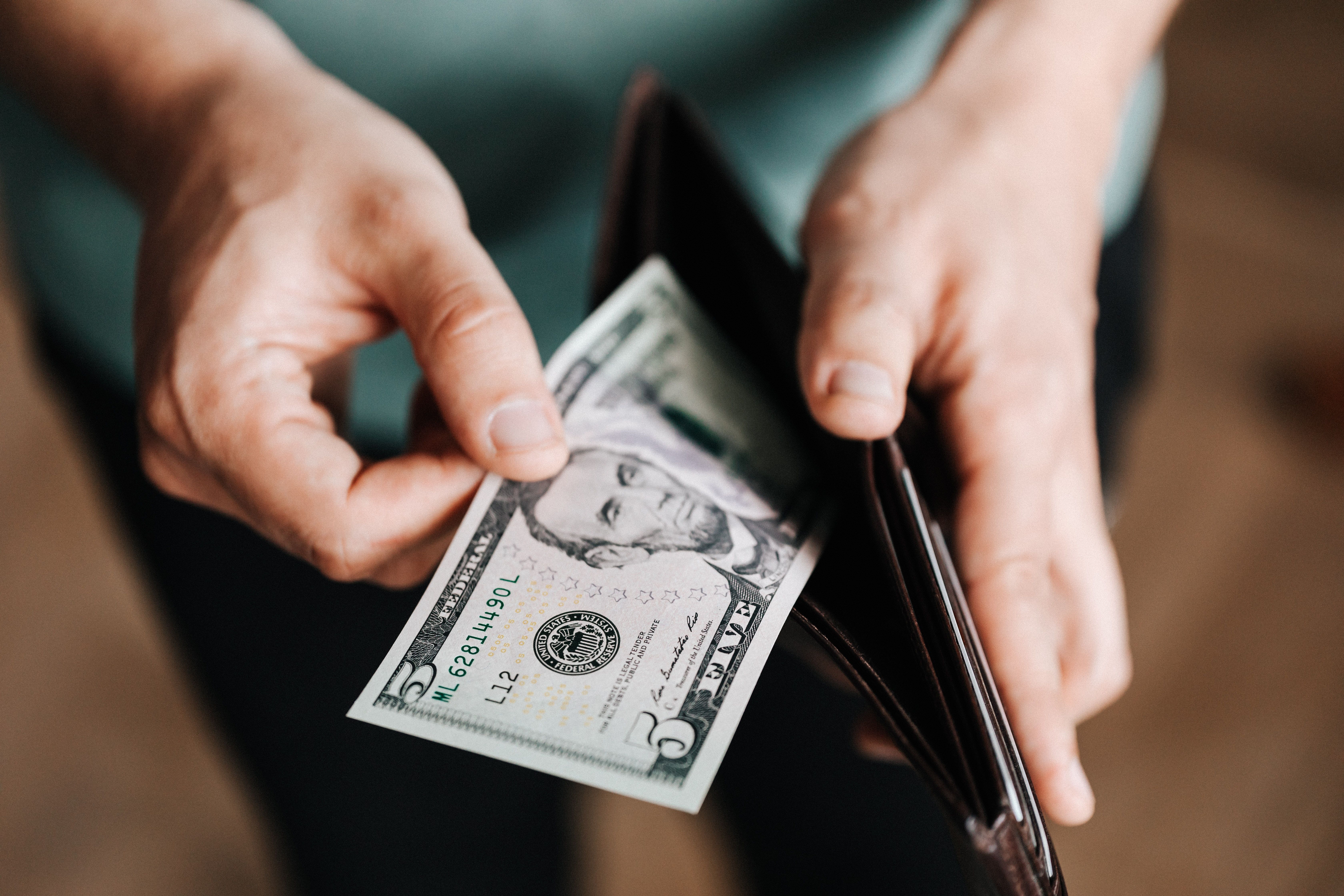 6720x4480 Salary Photo, Download The BEST Free Salary & HD Image