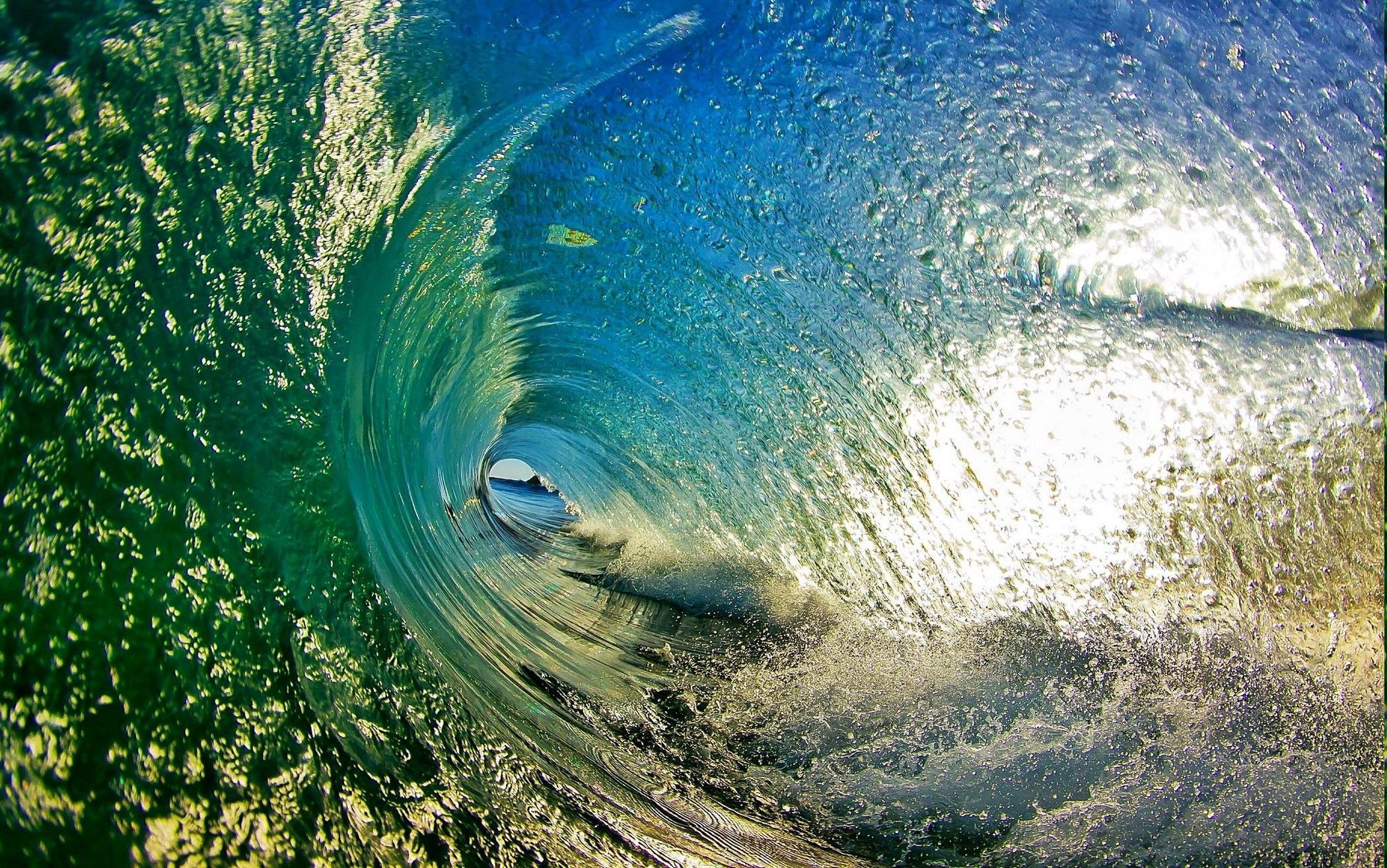 2100x1315 landscape, Waves, Tunnel, Sea, Clarity, Nature, Water, Liquid, Swimming