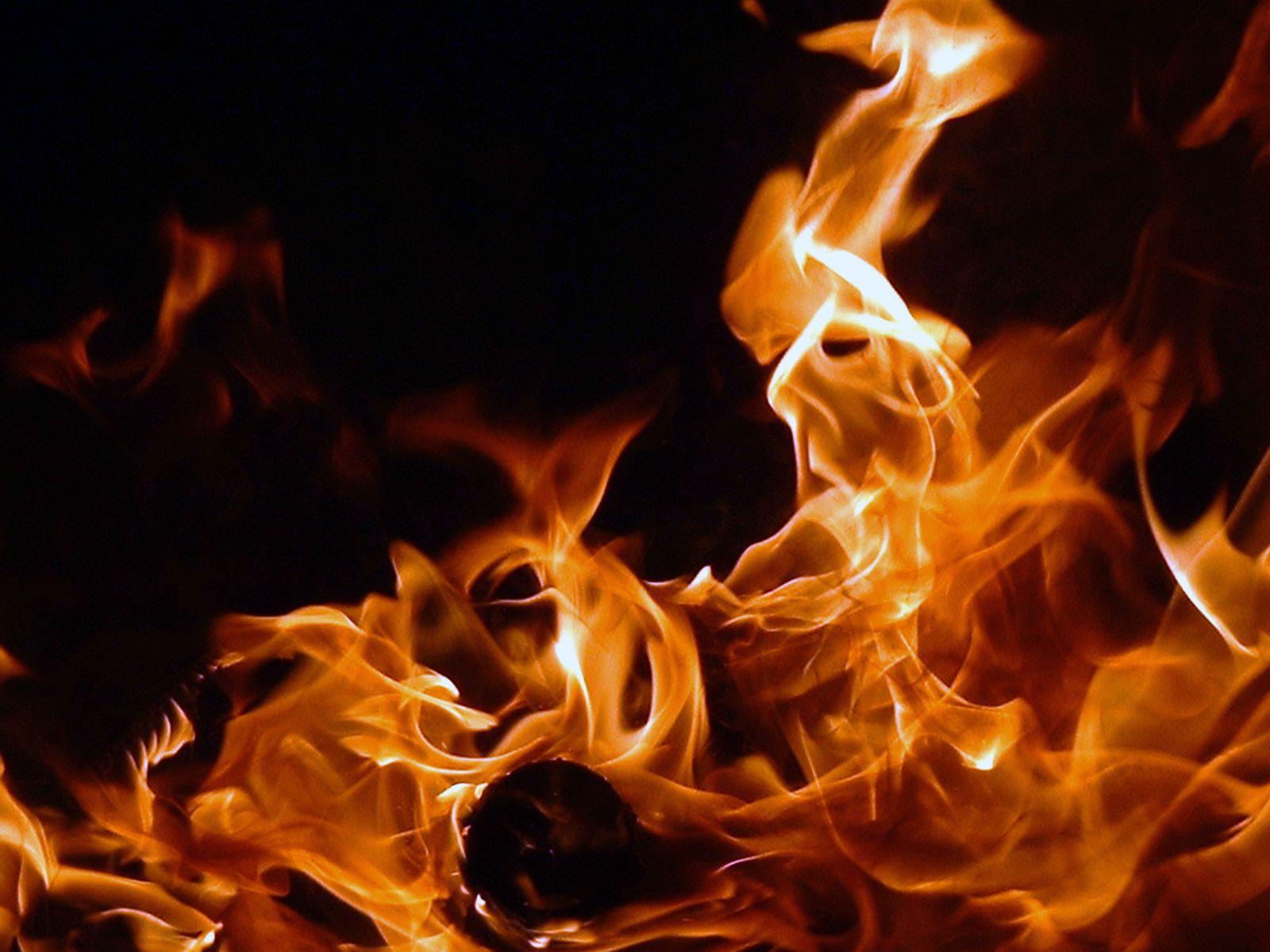 1600x1200 Flames HD Wallpaper, Background Image