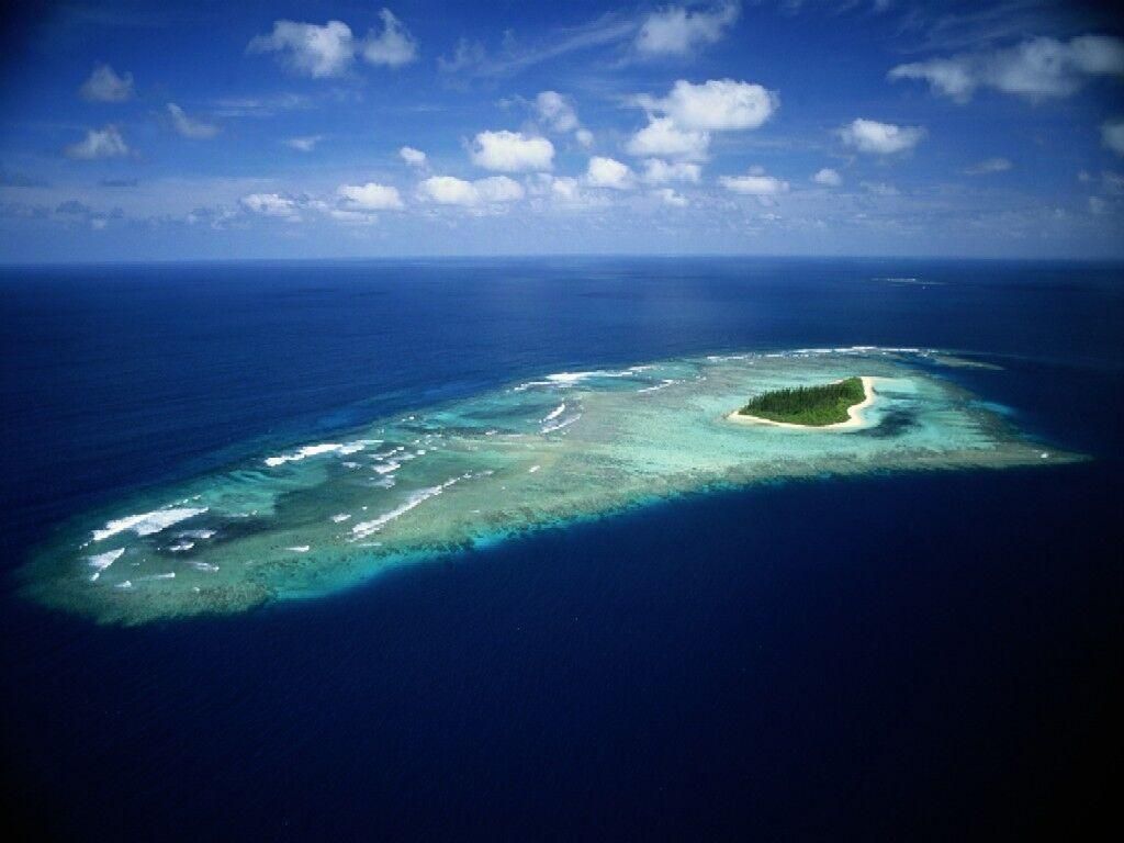1024x768 About Tuvalu and Country Statistics
