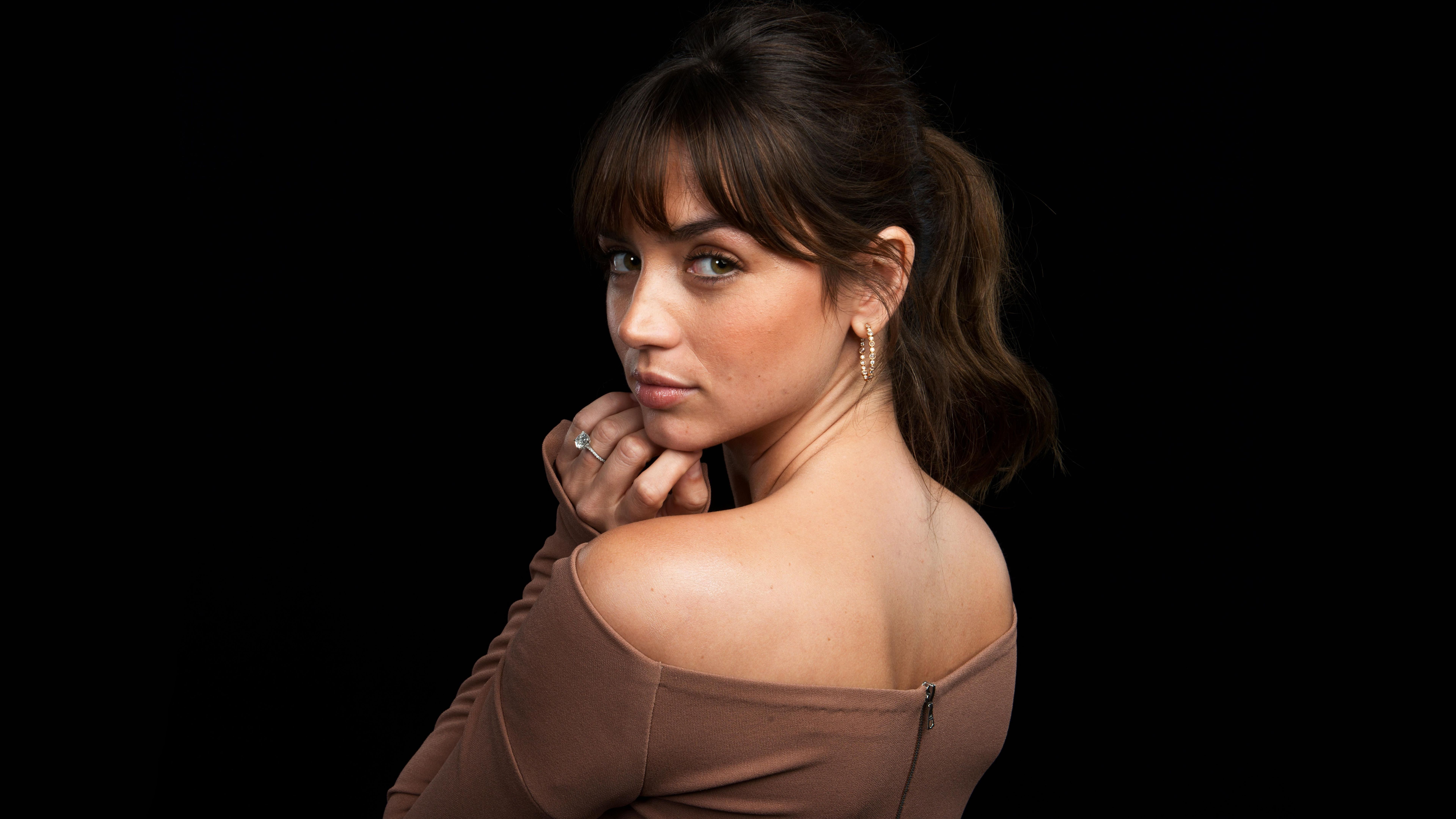 7680x4320 Ana de Armas 8K Wallpaper