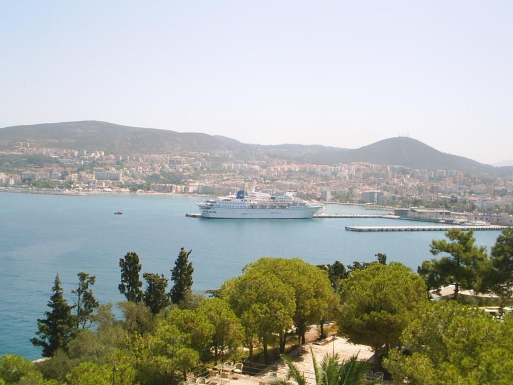 1024x768 Aydin Kusadasi, Turkey