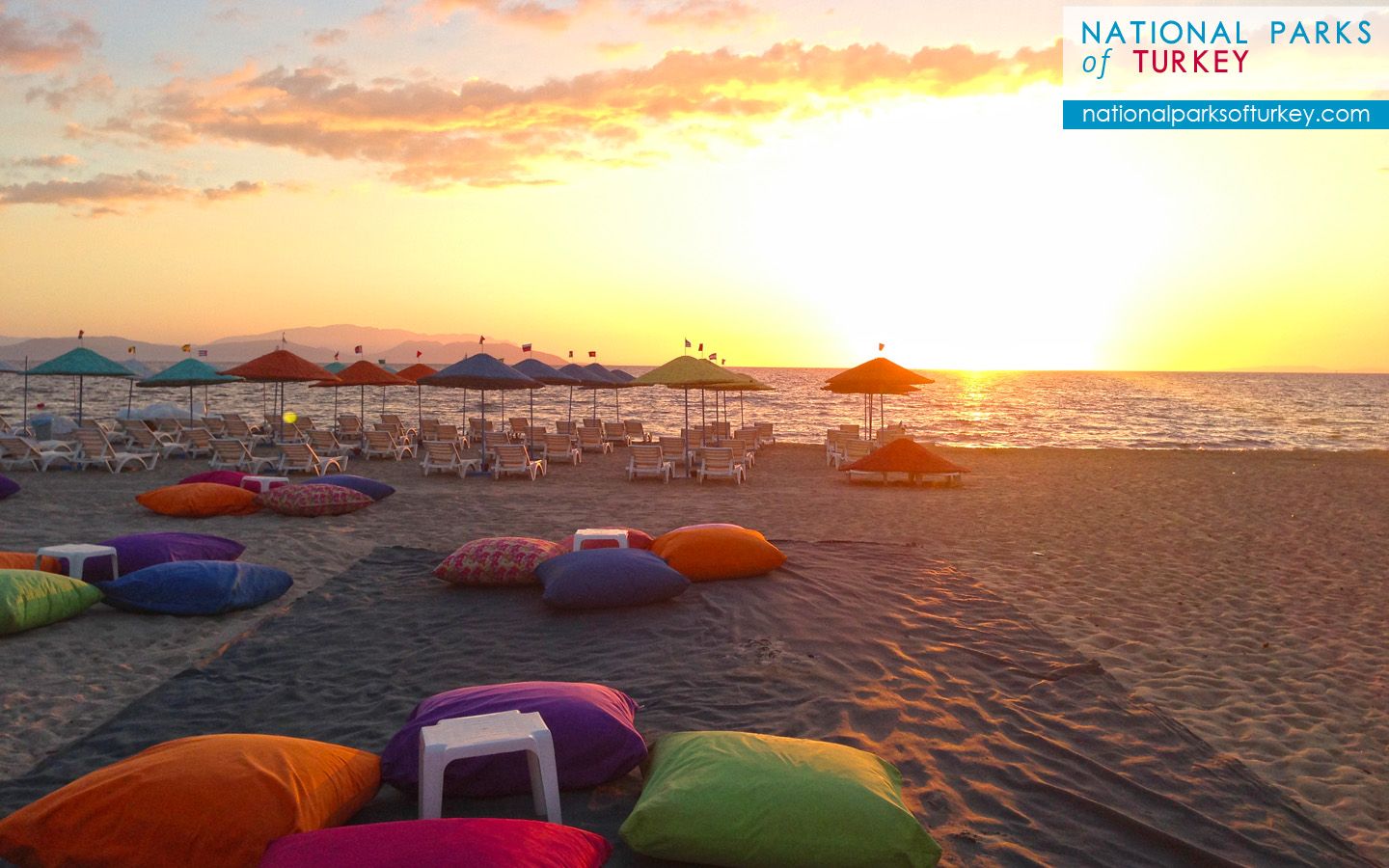 1440x900 Kusadasi Davutlar Beach