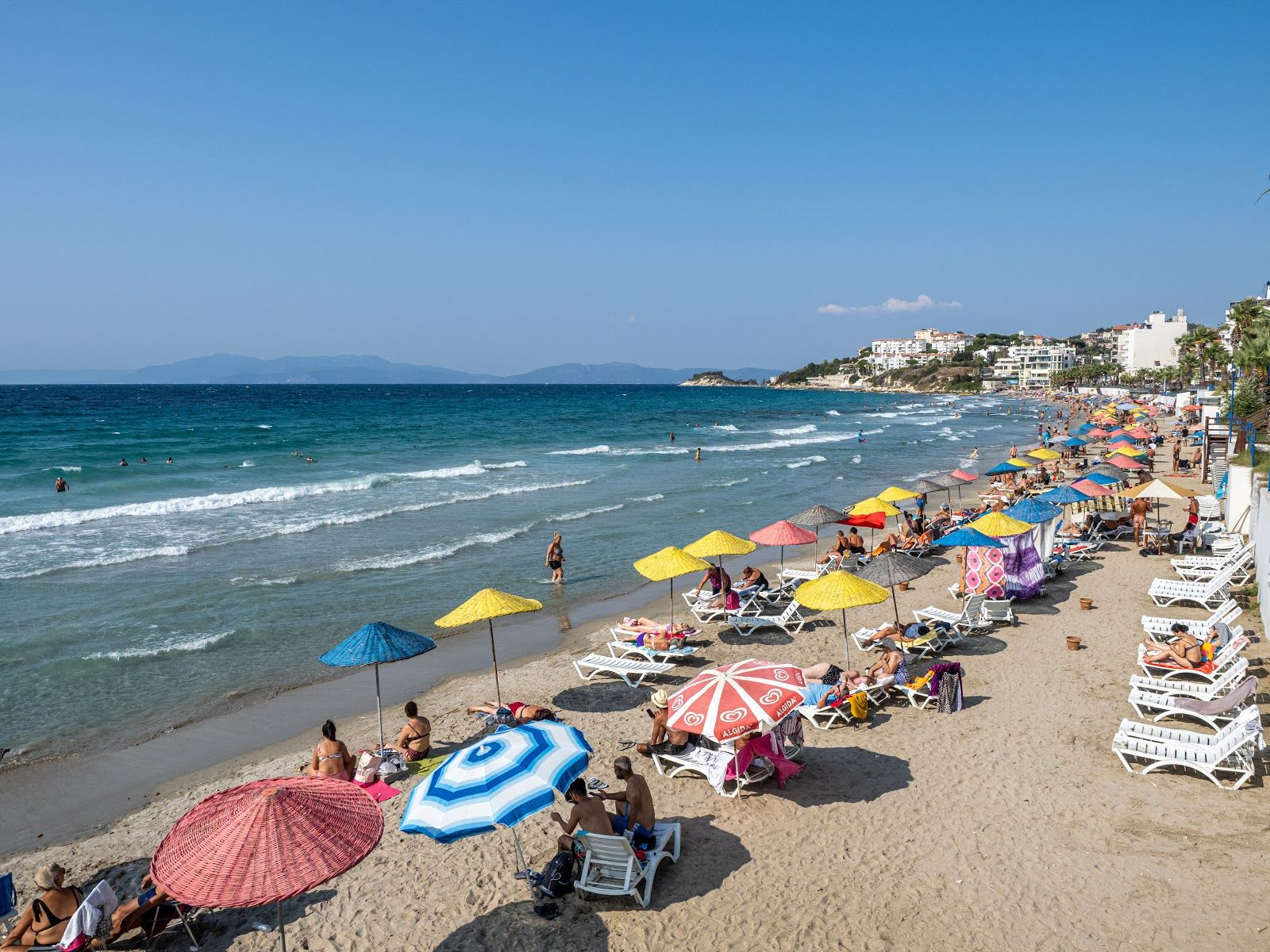 1600x1200 Kusadasi Ladies beach (Kusadasi, Aydin) on the map with photo and reviews
