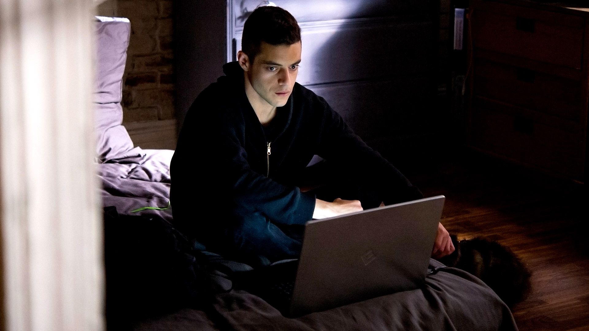 1920x1080 Mr. Robot' Preview: Predictions for an unpredictable season 2