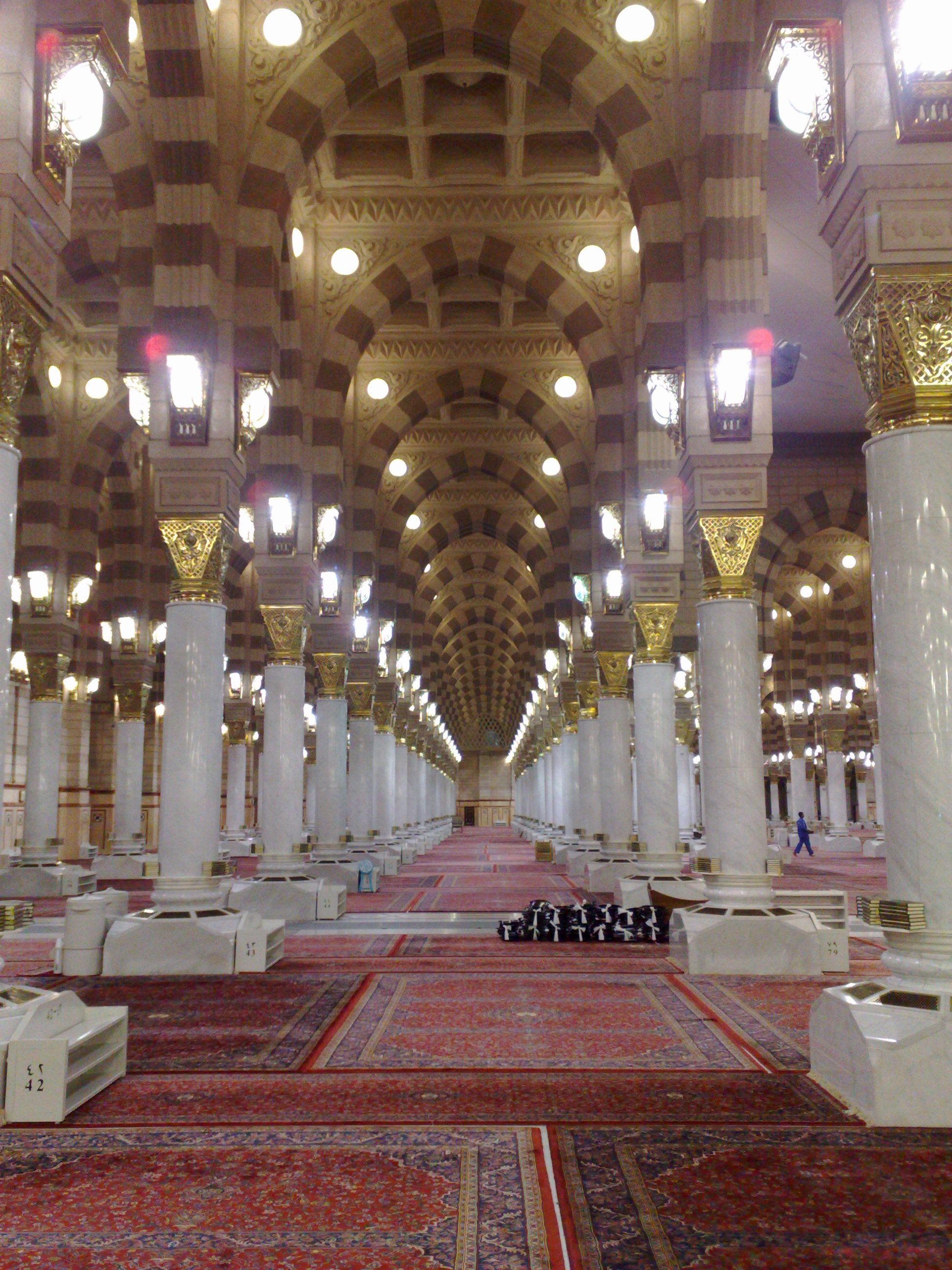 1944x2592 Al Masjid Al Nabawi